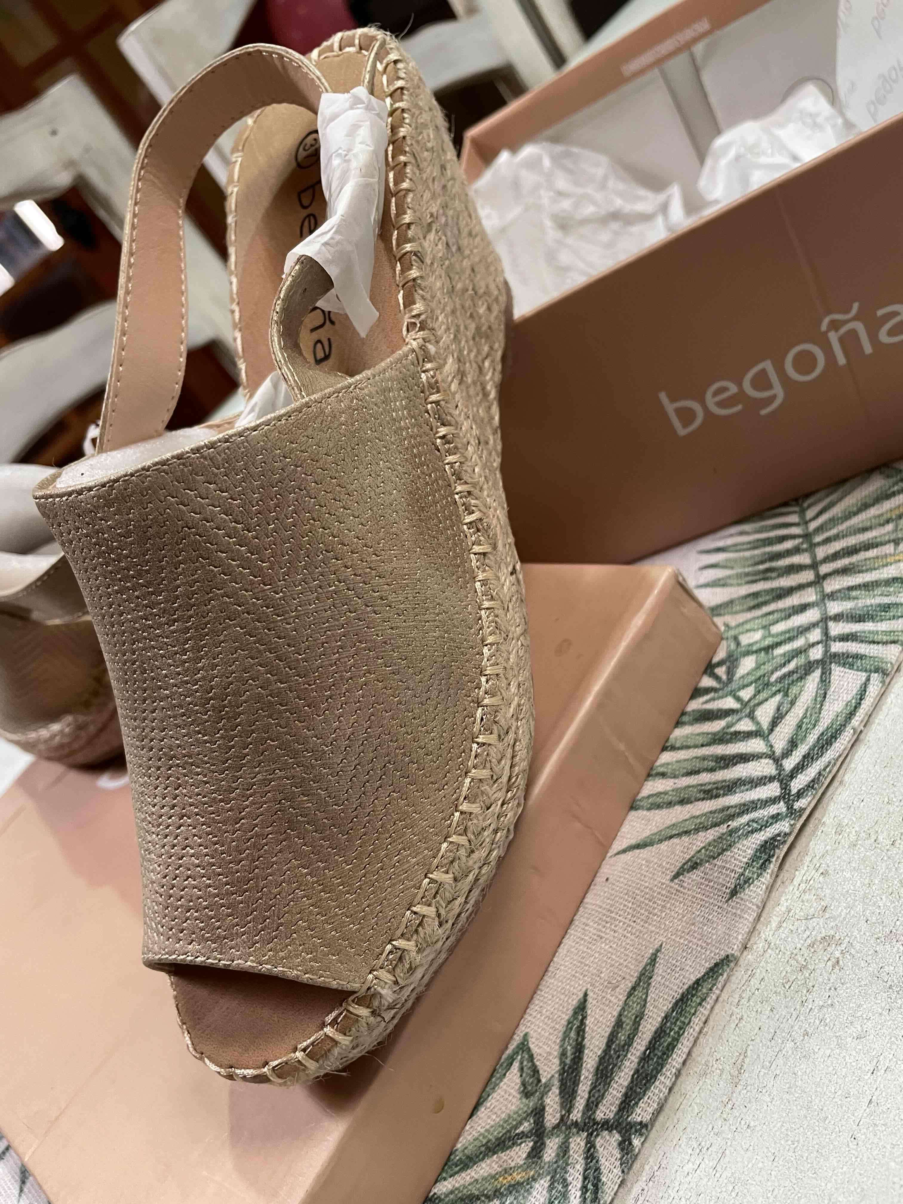 Sandalias plataforma doradas - 3