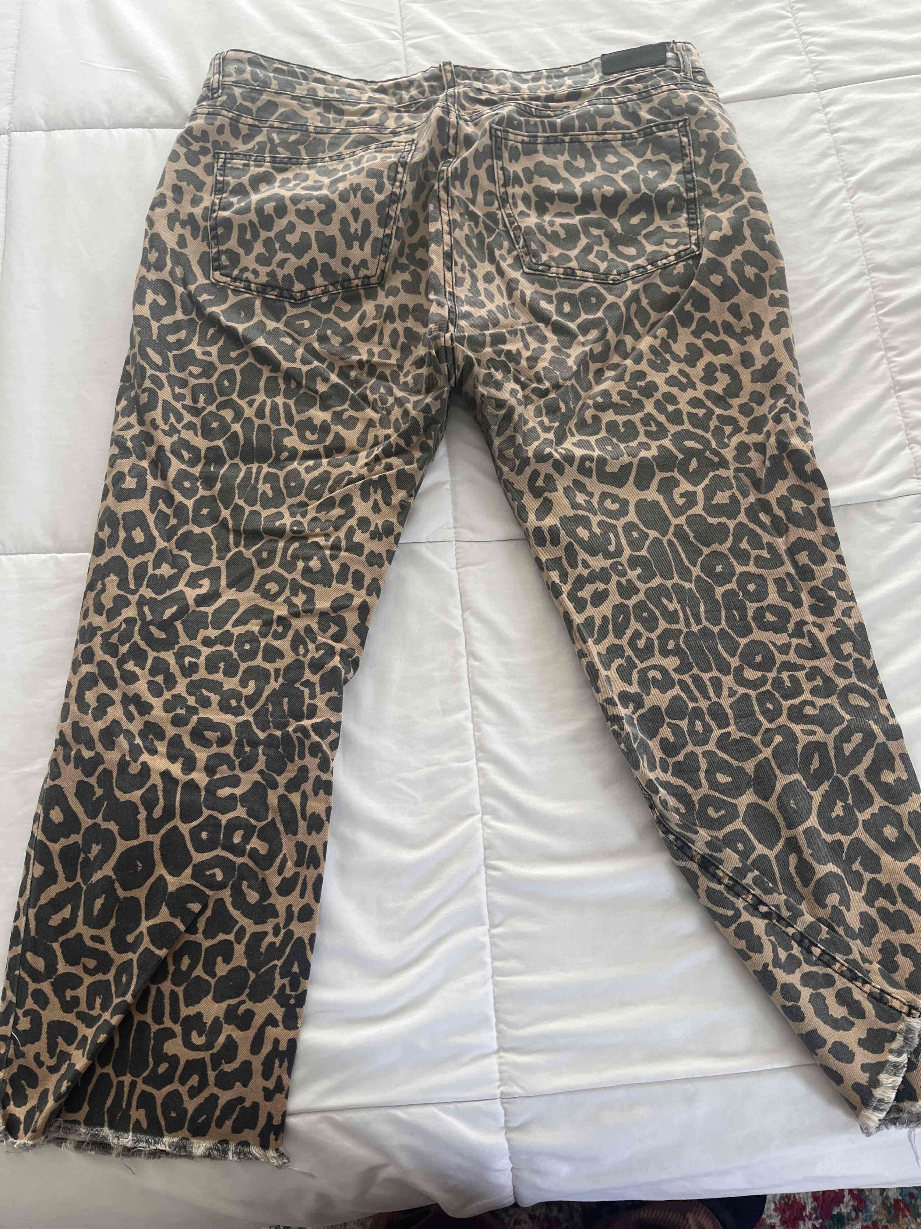 Pantalones estampado leopardo - miniatura 3