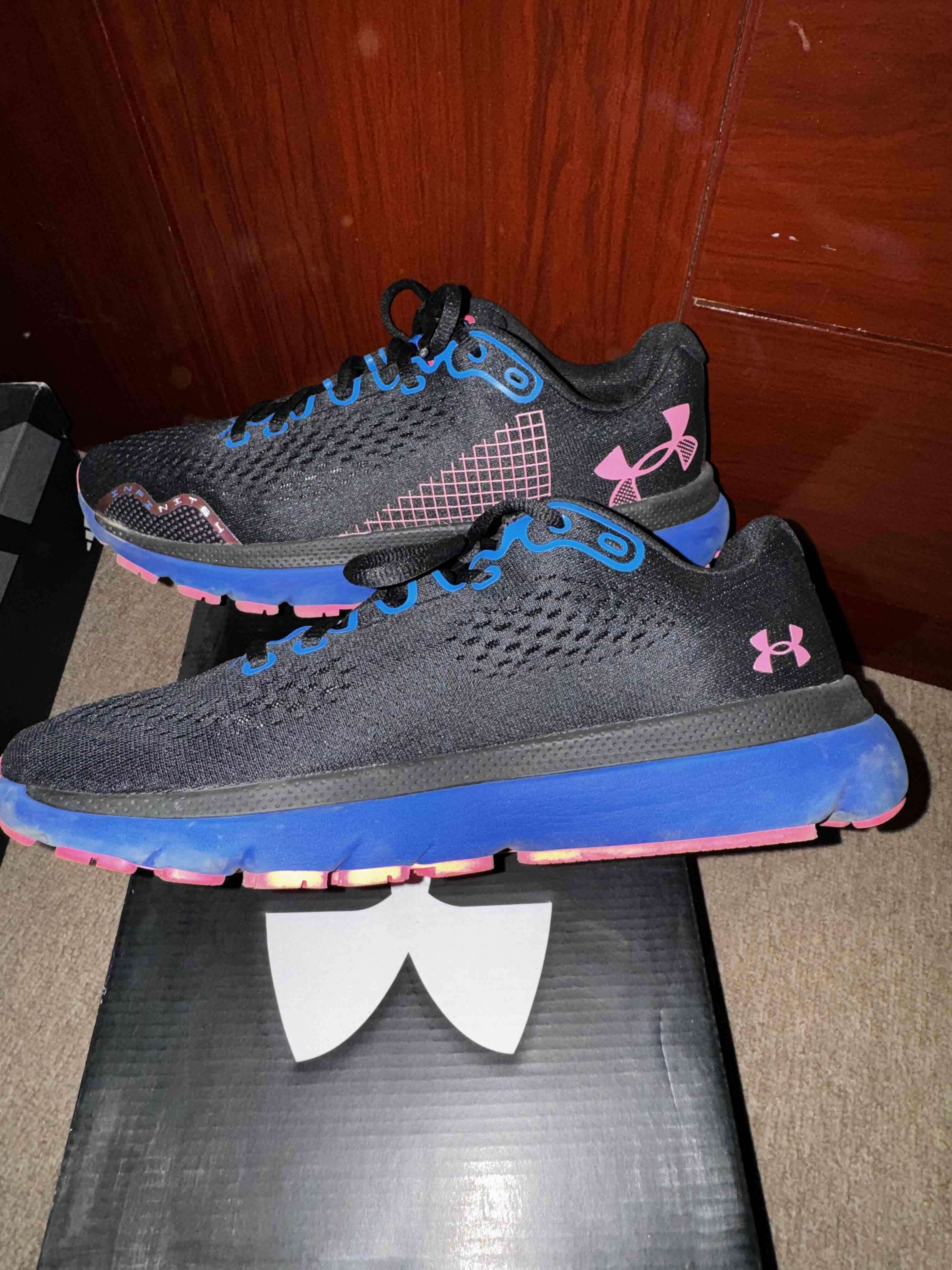 Zapatillas Under Armour 10.5 us - 2