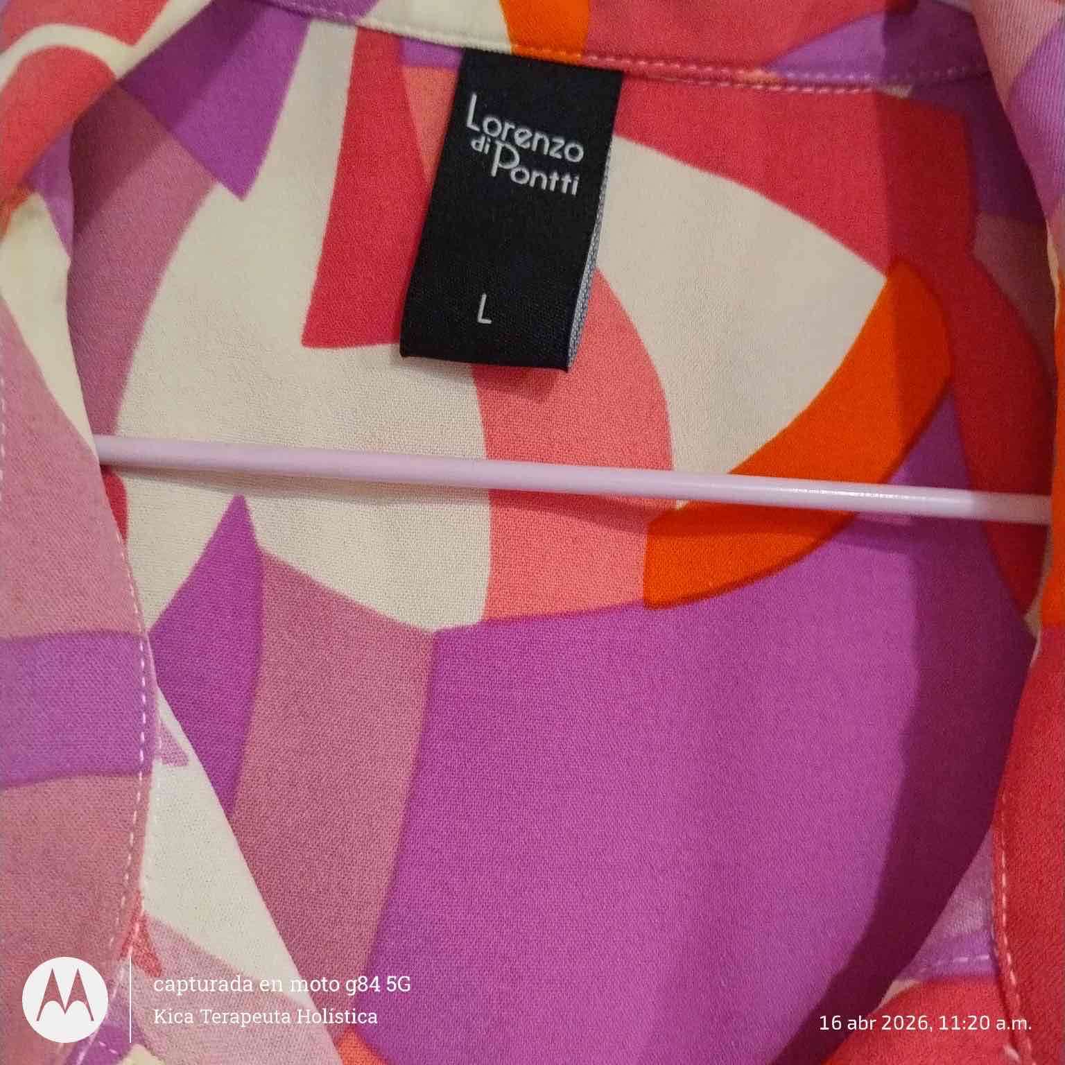 Blusa estampada multicolor - 2