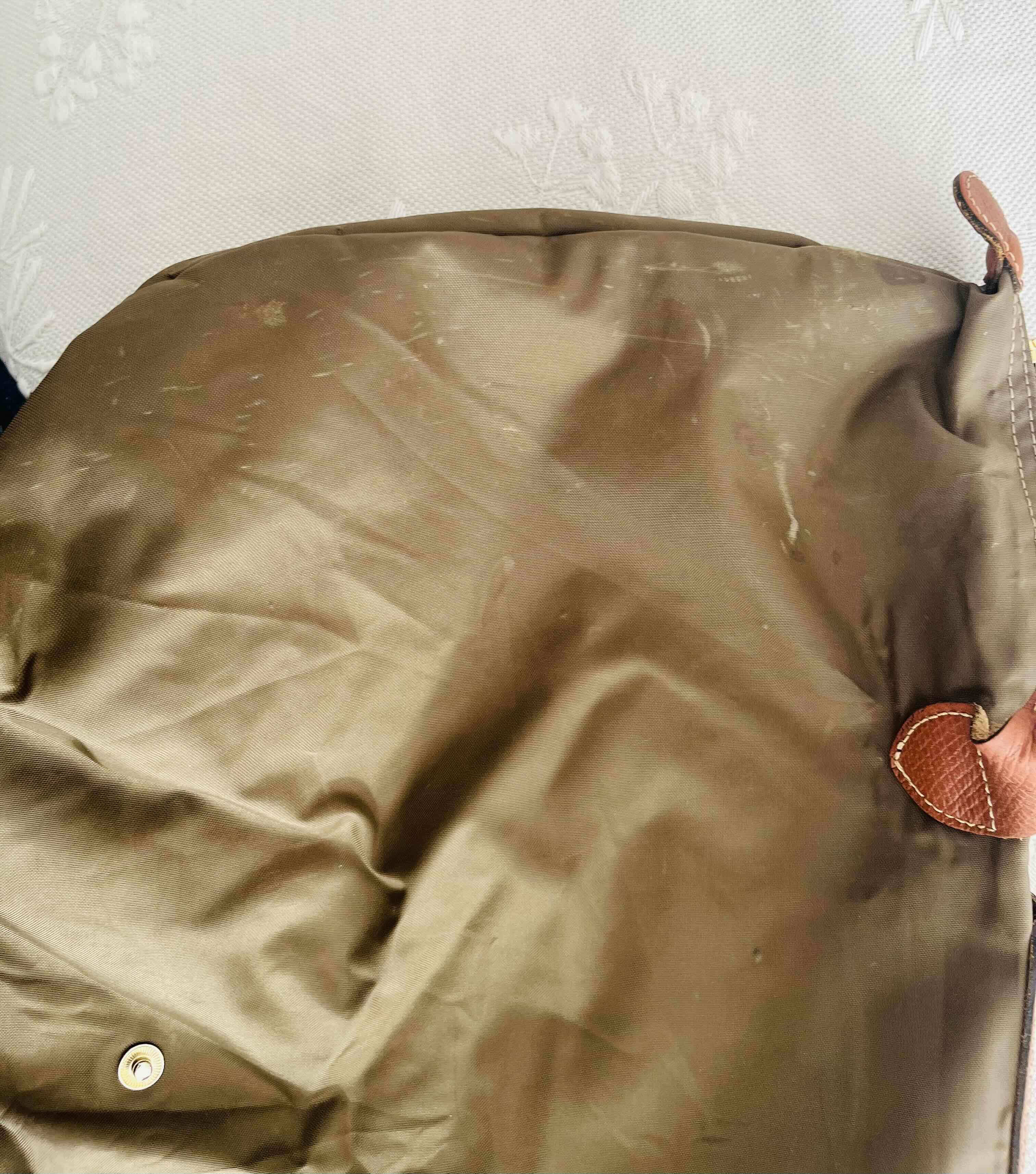 Bolso Longchamp modelo Le Pliage L verde oliva - miniatura 3