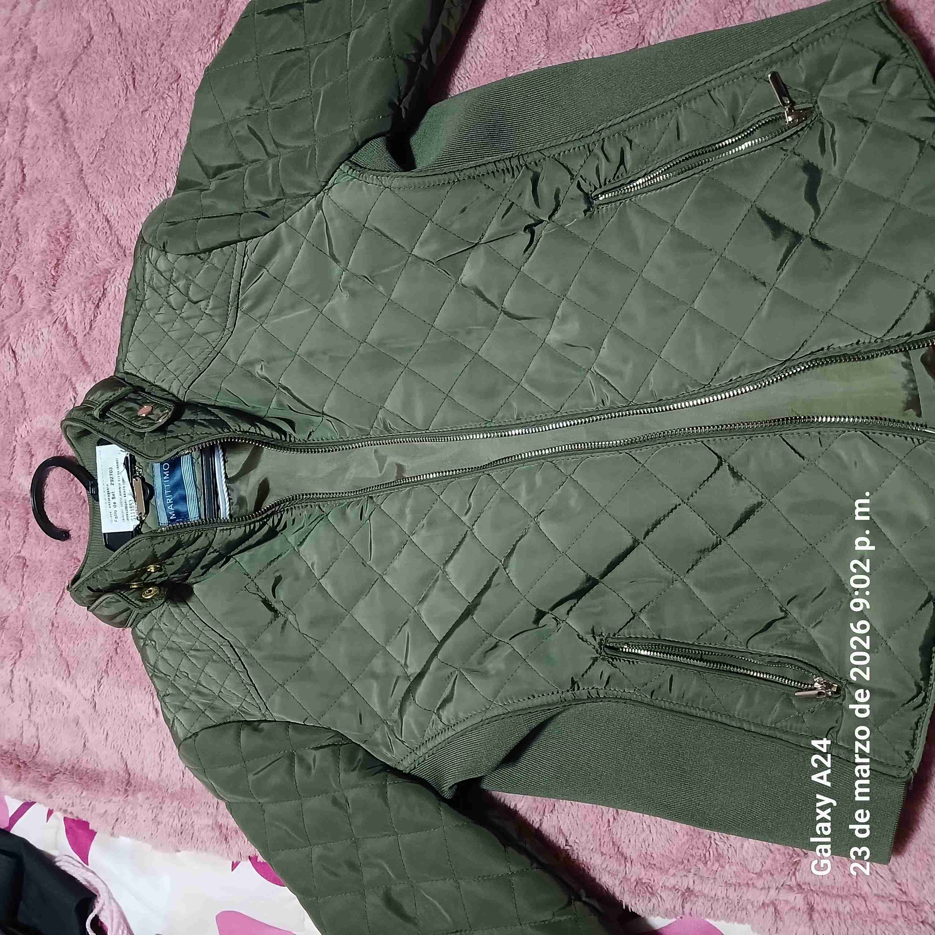 Chaqueta verde acolchada - miniatura 2