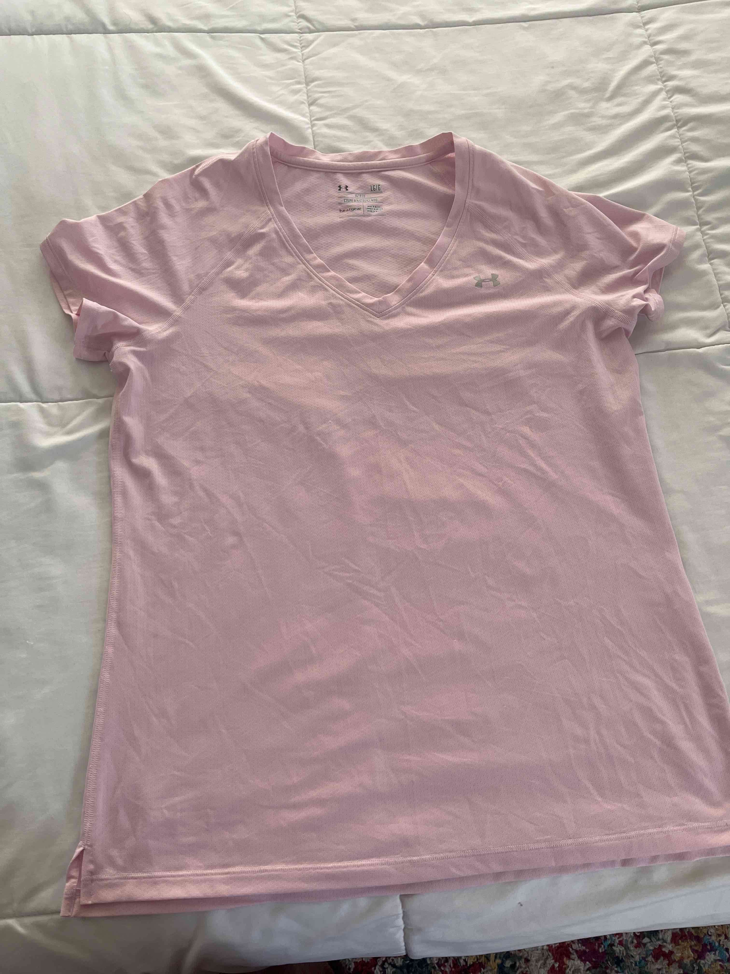 Polera deportiva rosa Under Armour