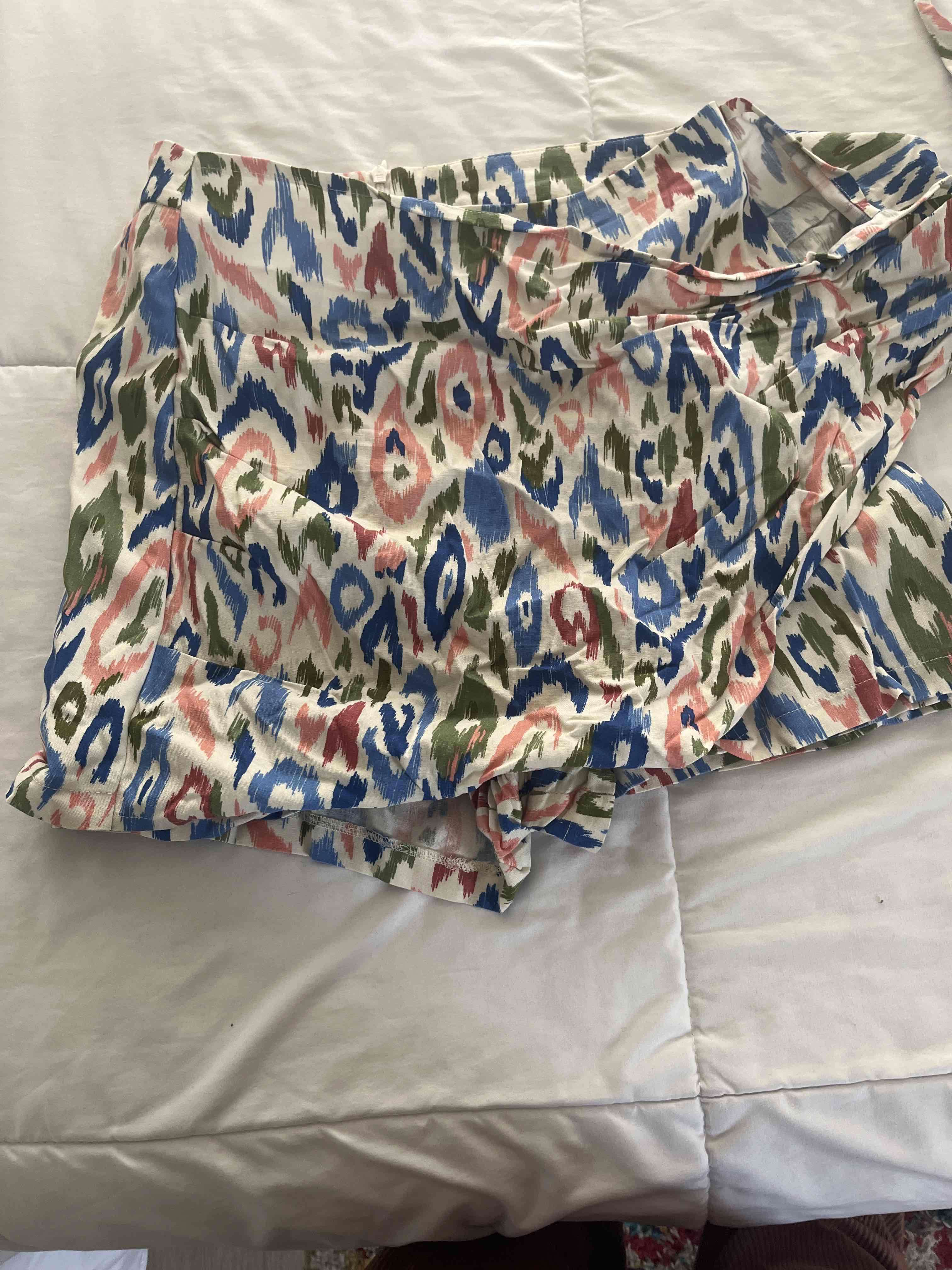 Falda estampada colorida