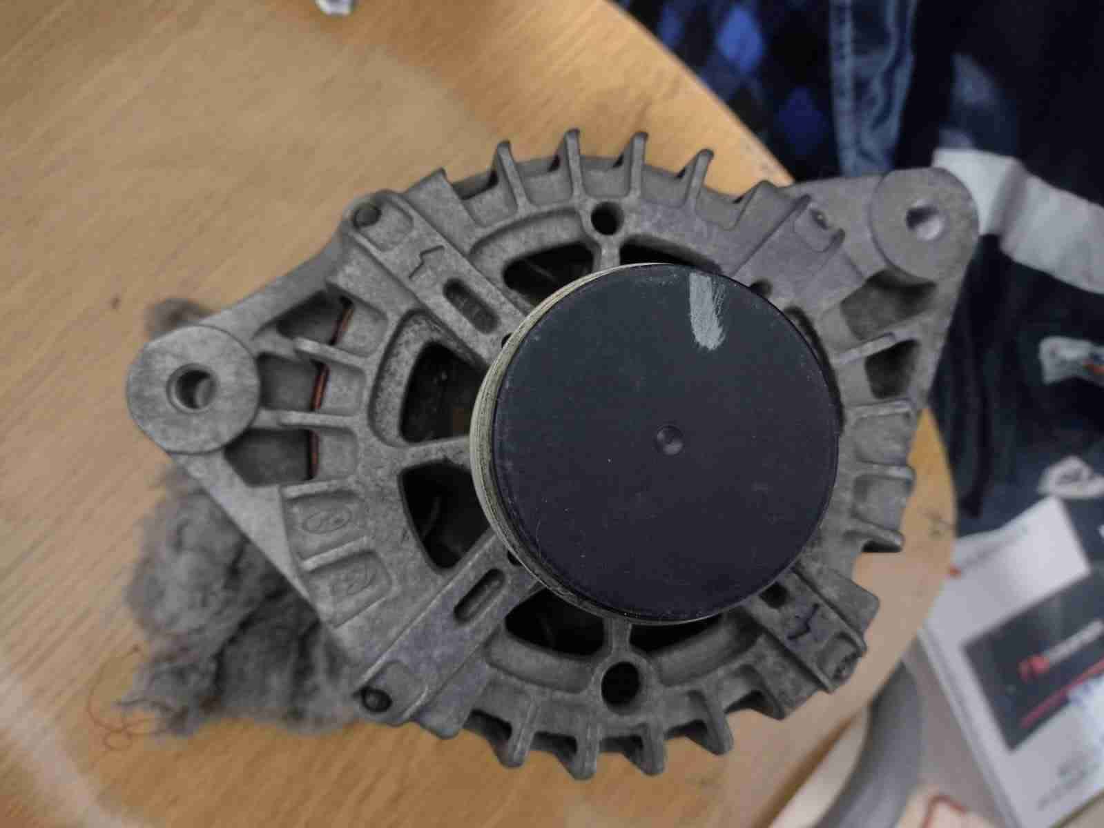 Alternador de auto usado - miniatura 5