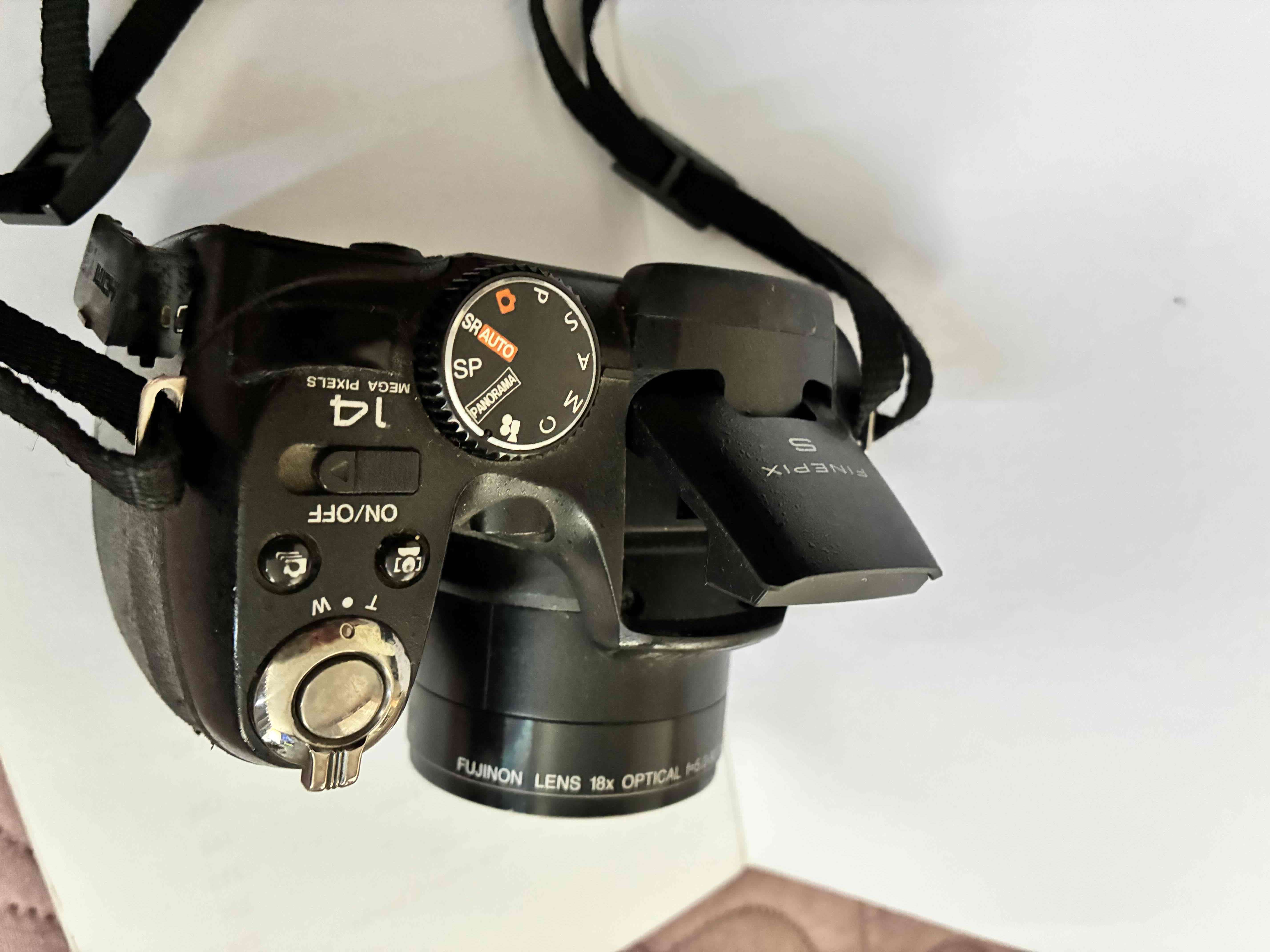 Cámara Fujifilm FinePix S - 3