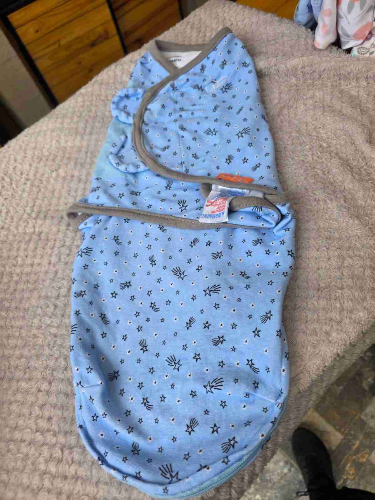 Manta para bebé con estampado floral - miniatura 4