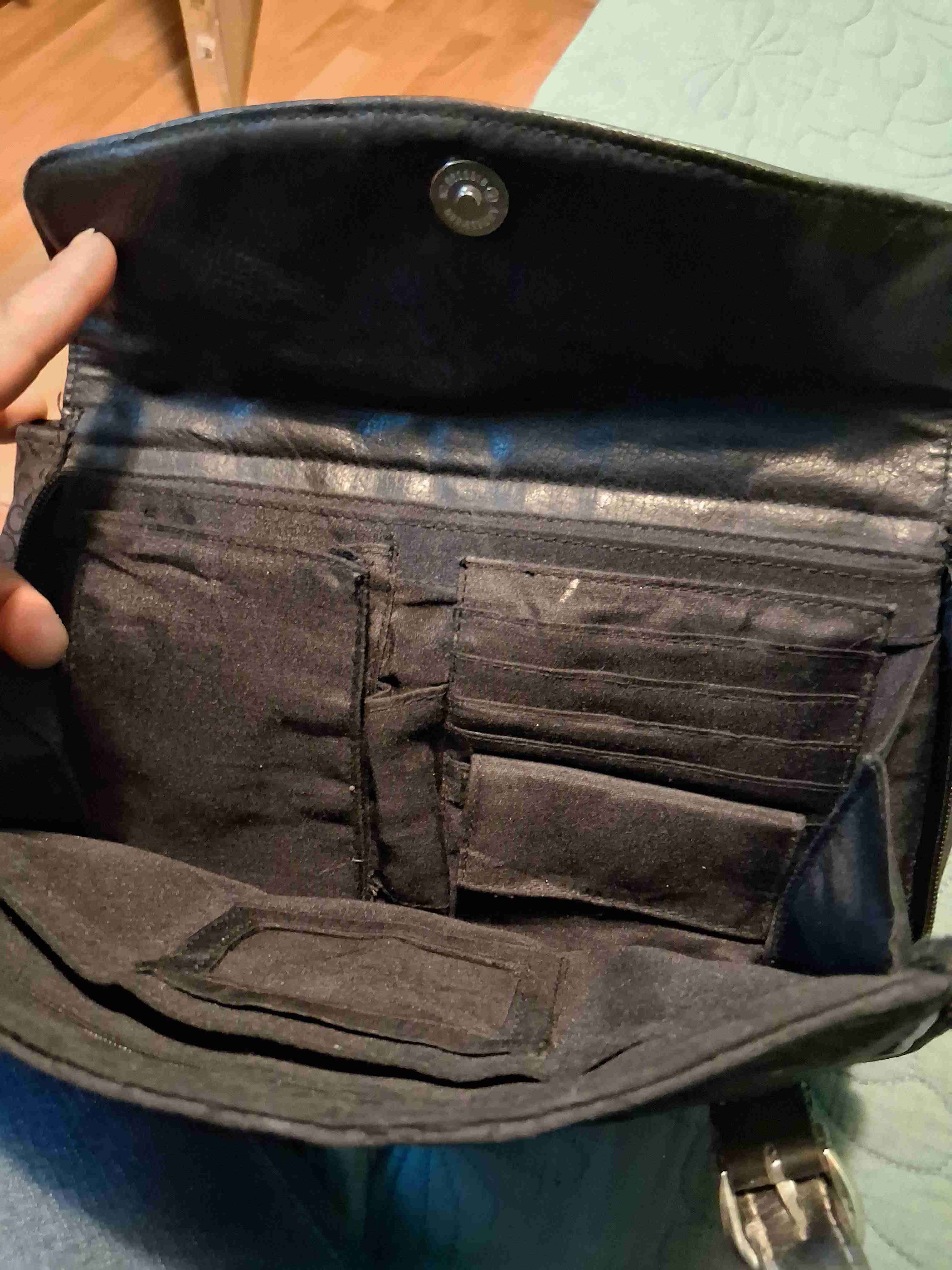 Cartera negra elegante - miniatura 4