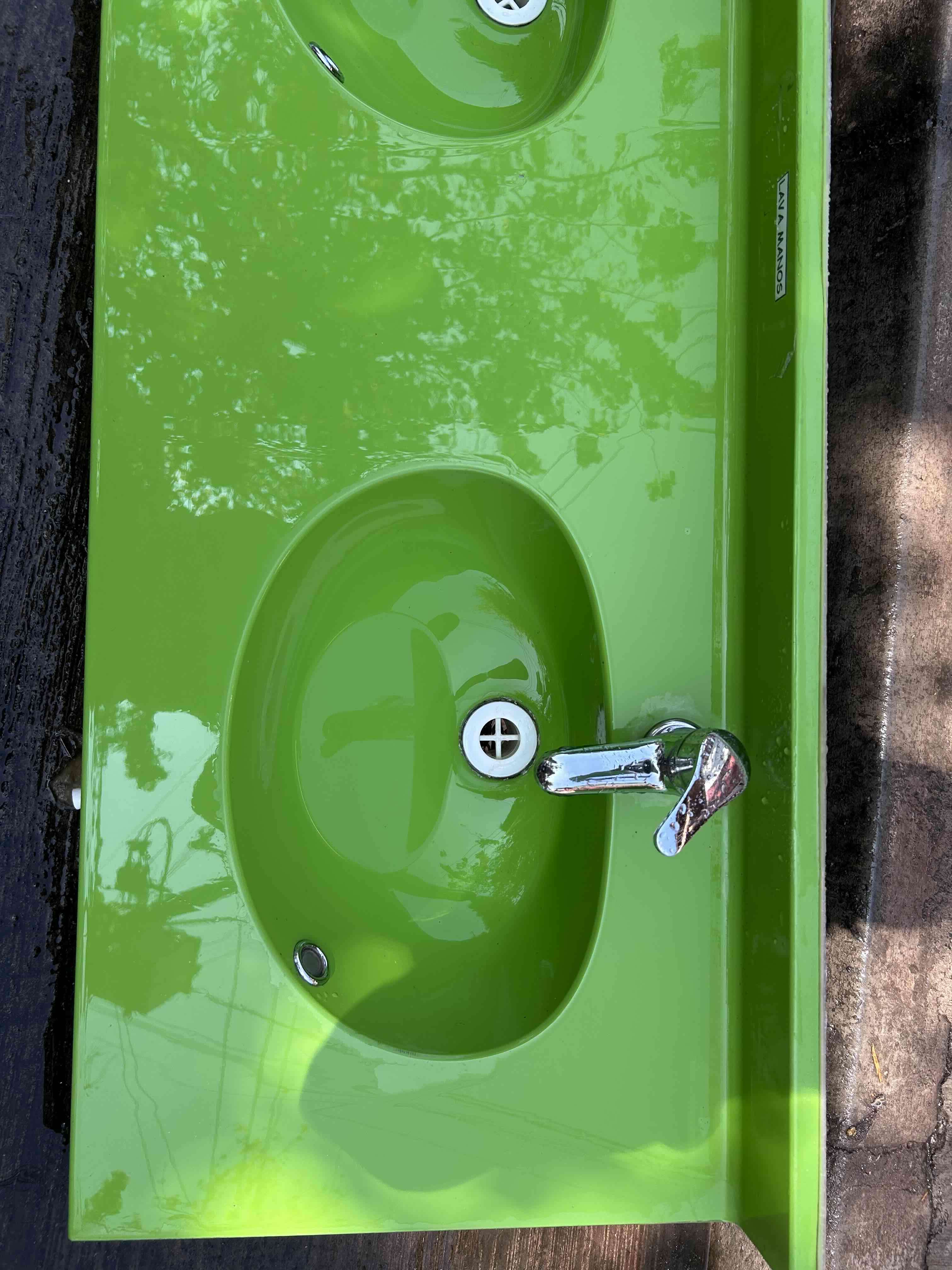 Mueble de baño verde triple con lavamanos - miniatura 3