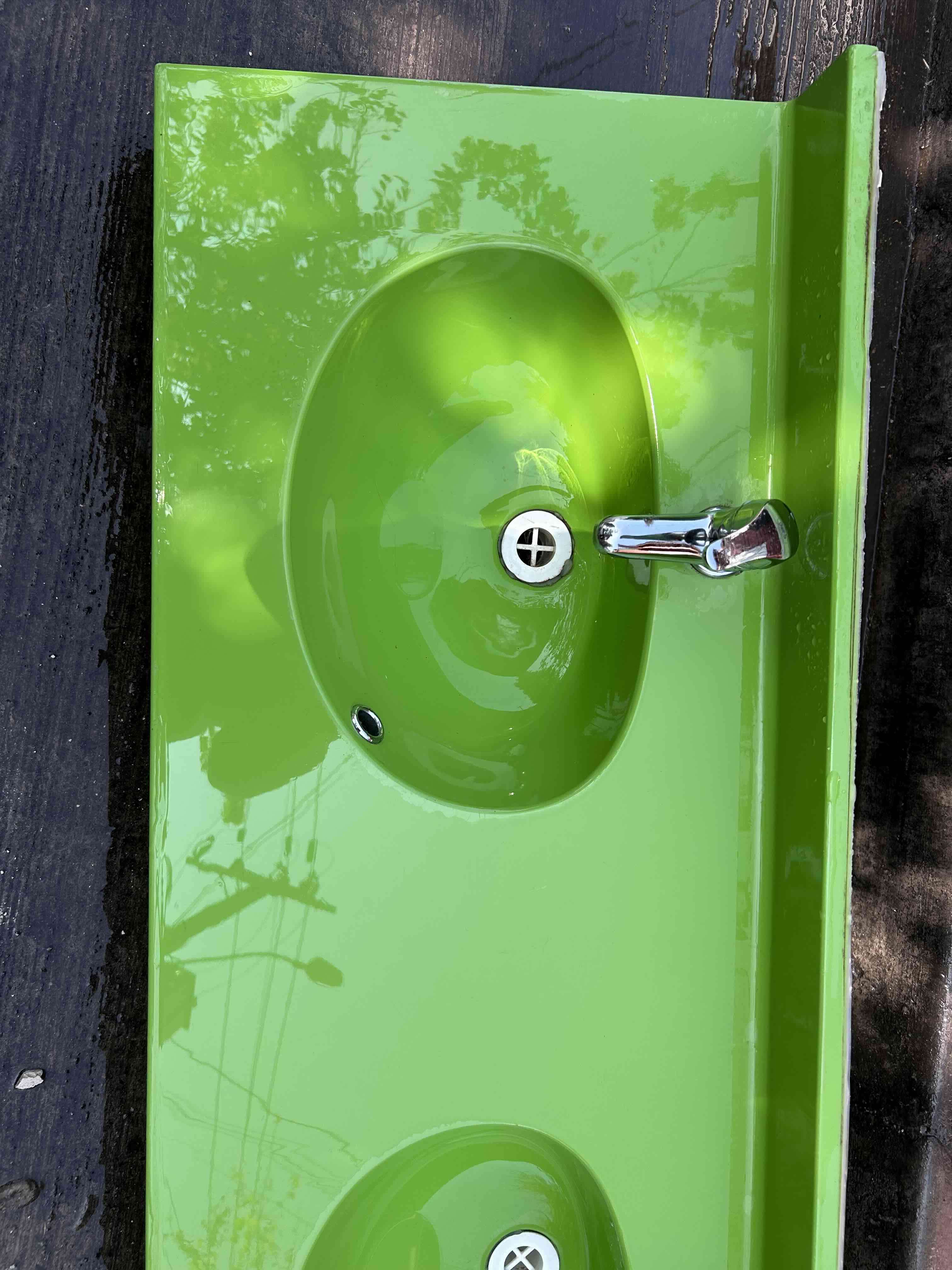 Mueble de baño verde triple con lavamanos - miniatura 6