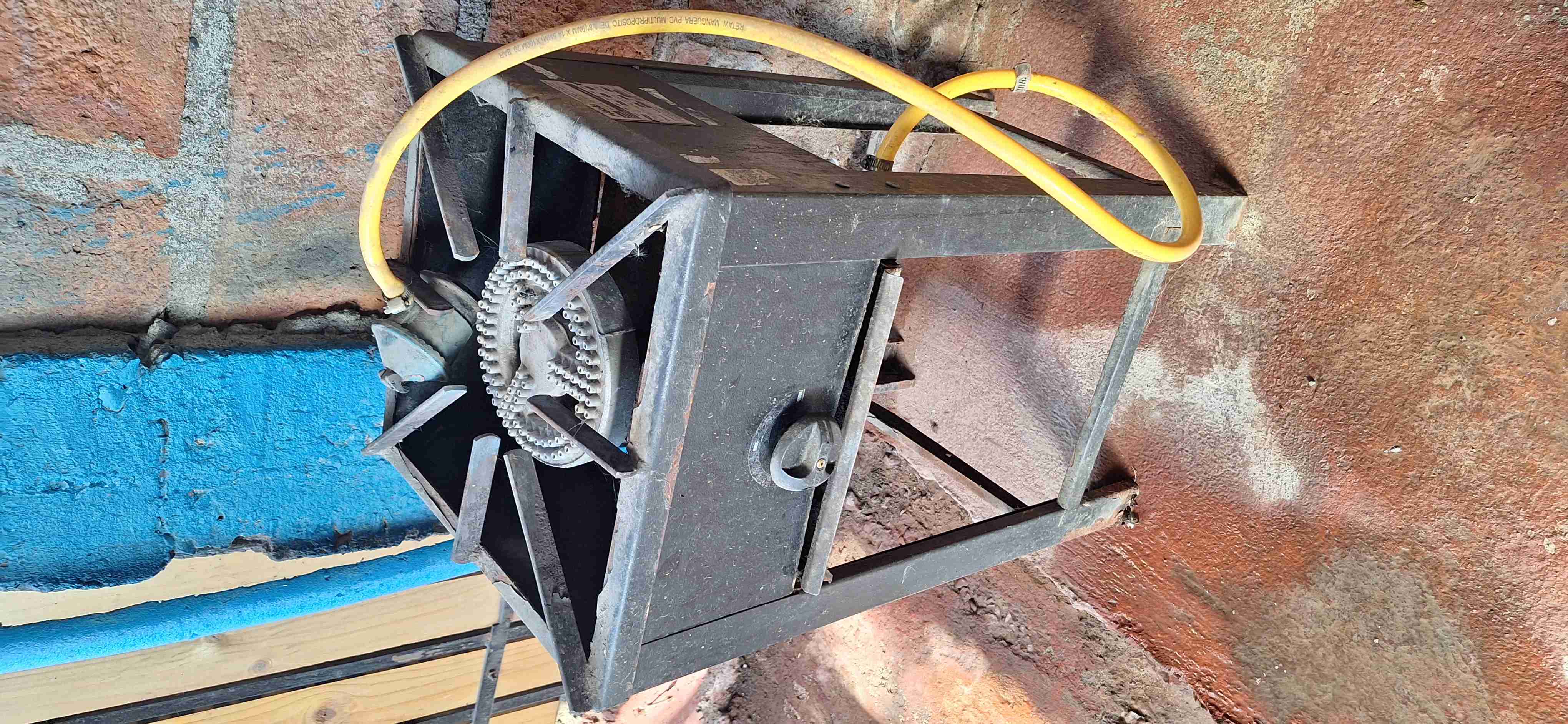 Cocina a gas industrial - miniatura 3