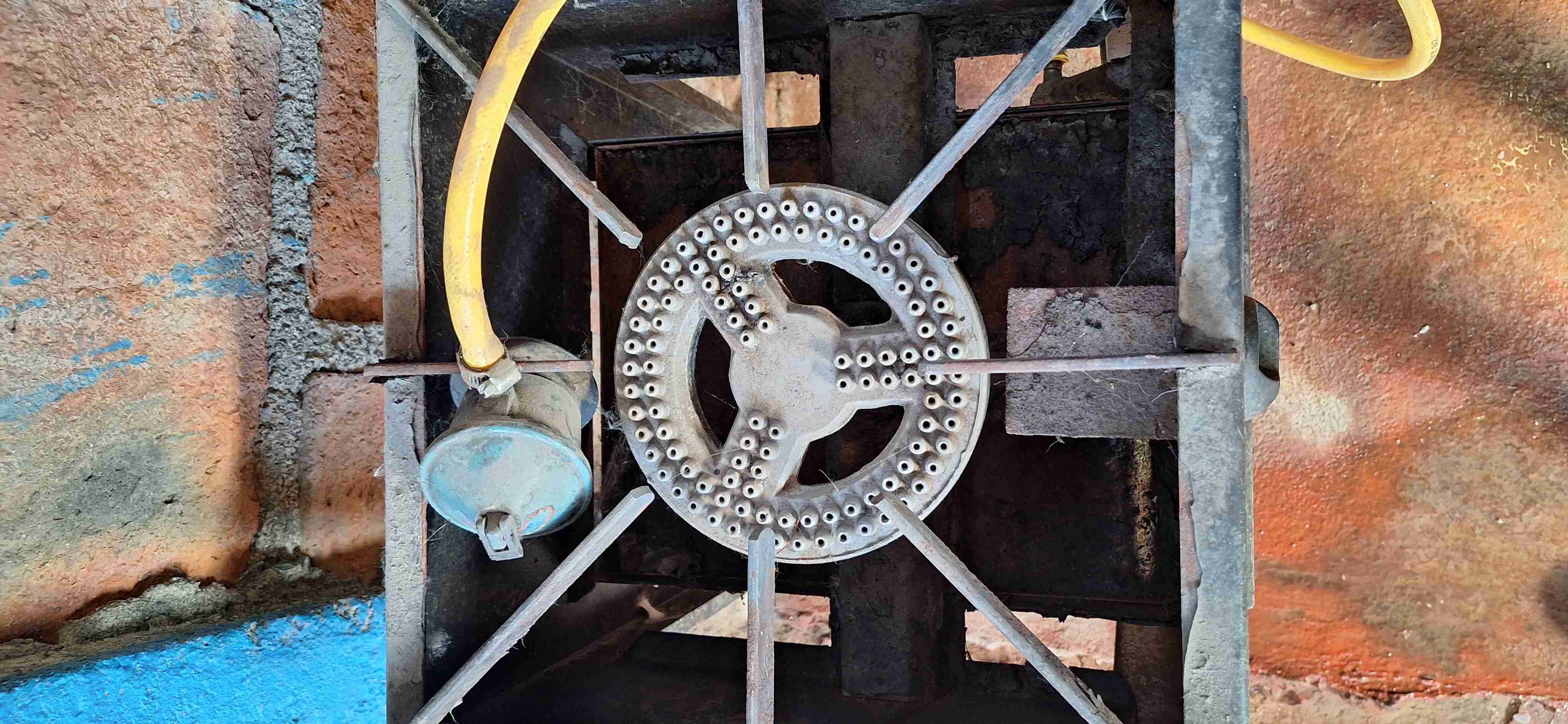 Cocina a gas industrial - miniatura 4