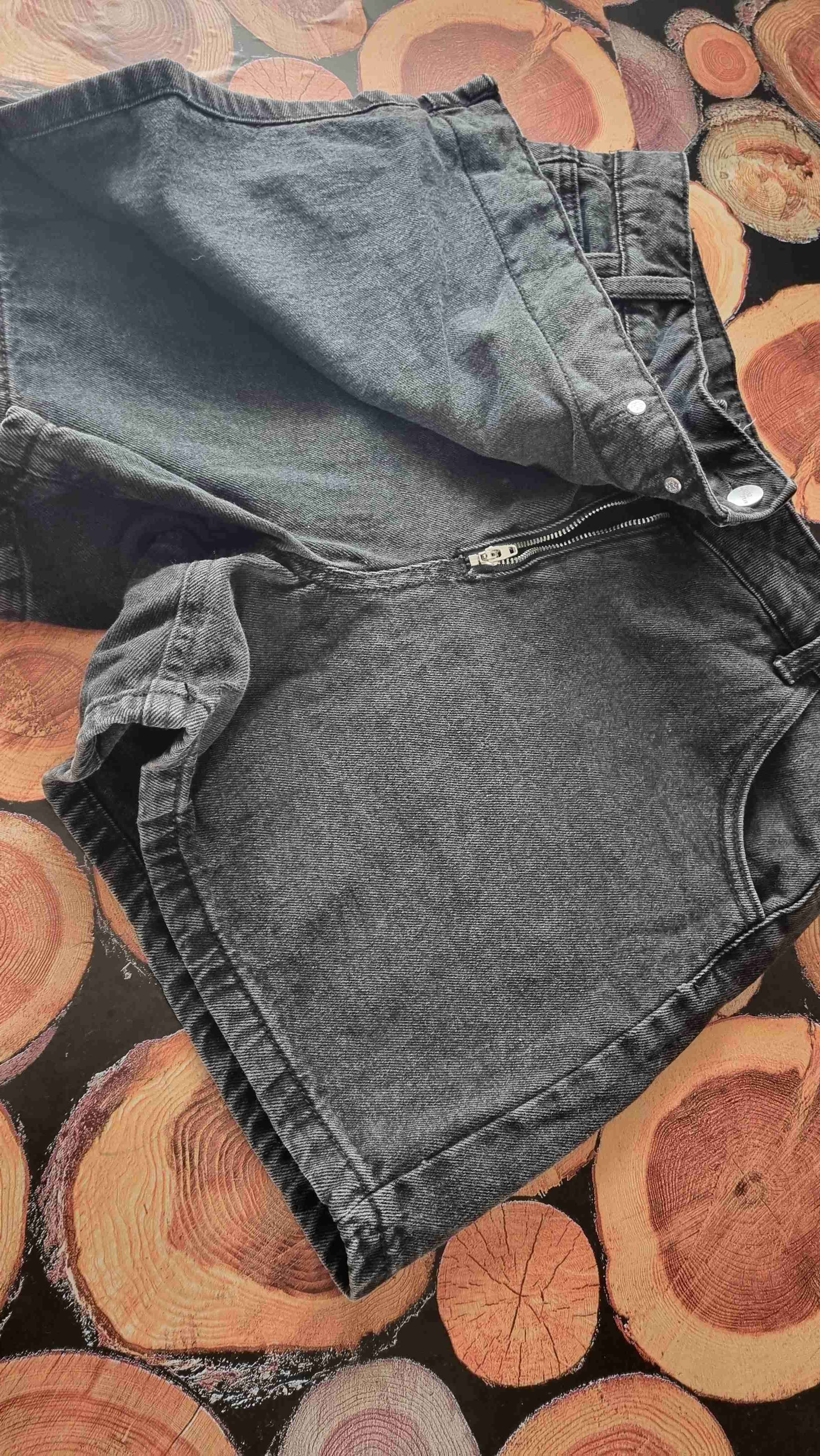 Shorts de mezclilla gris - miniatura 2