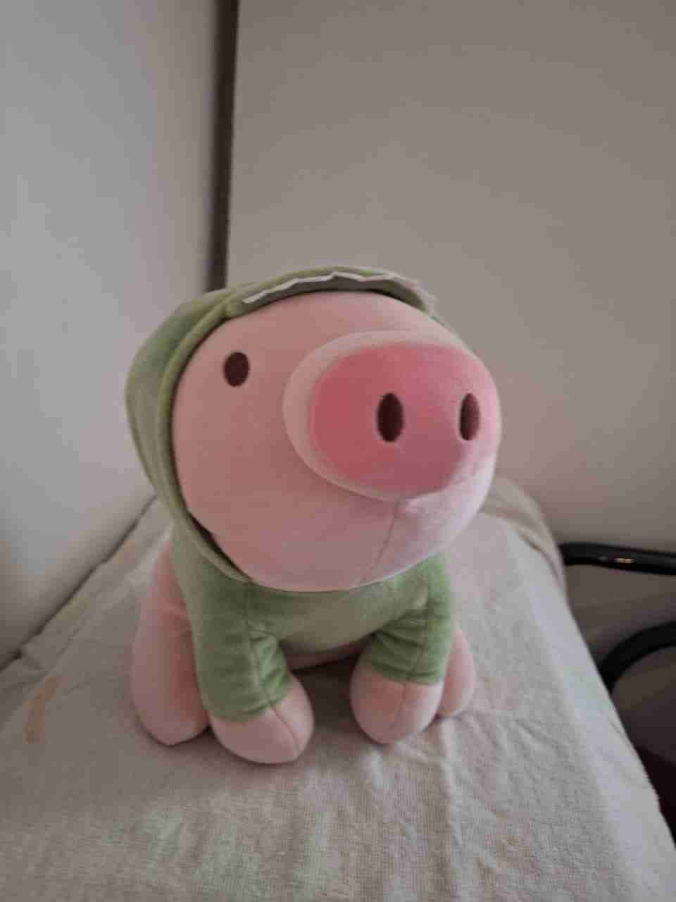 Peluche cerdito disfrazado de dinosaurio - miniatura 2