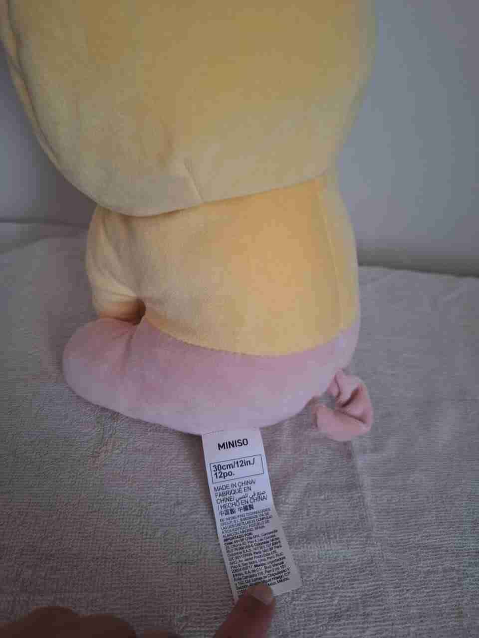 Peluche cerdito con disfraz de pato - miniatura 4