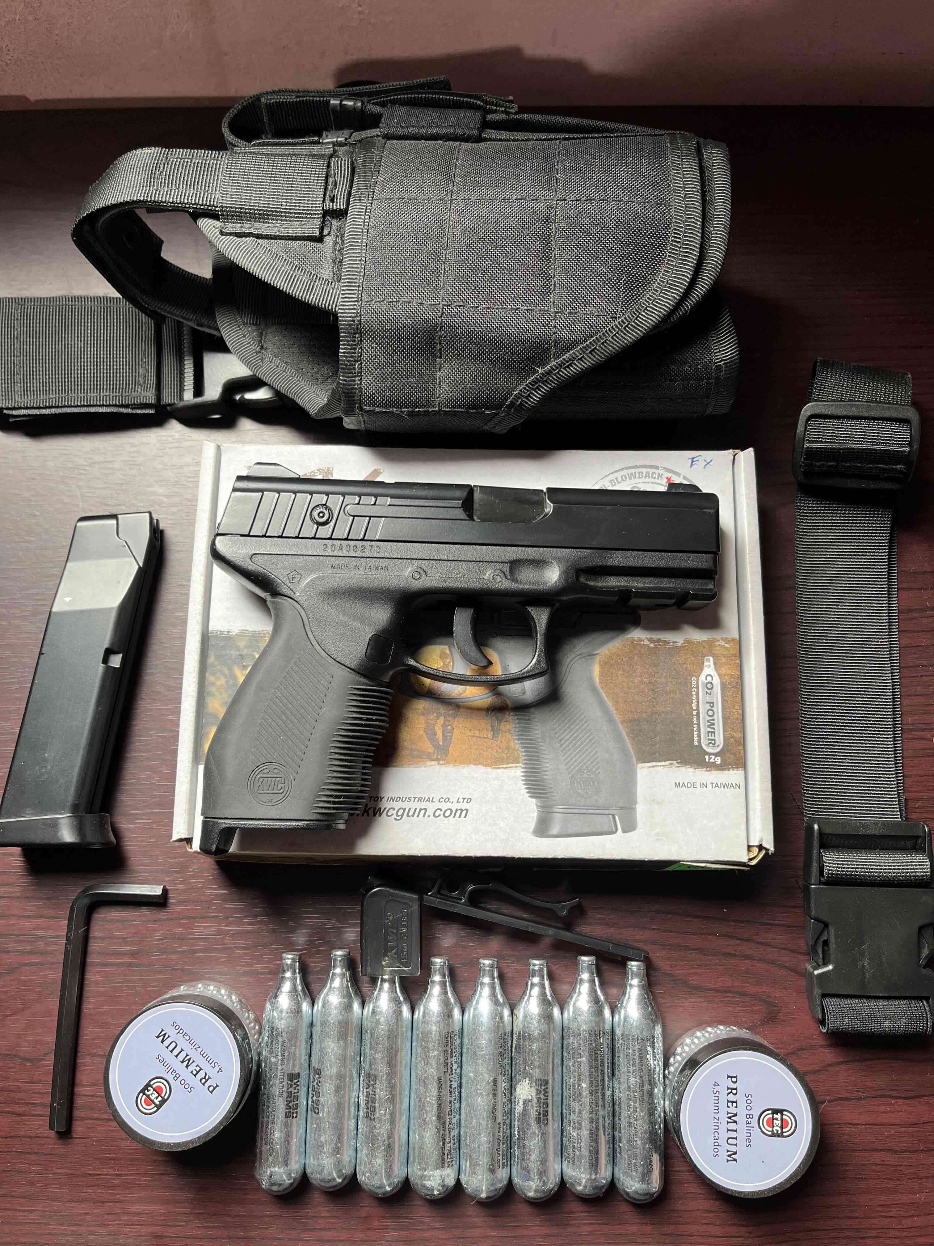 CO2 aire comprimido con accesorios - miniatura 1