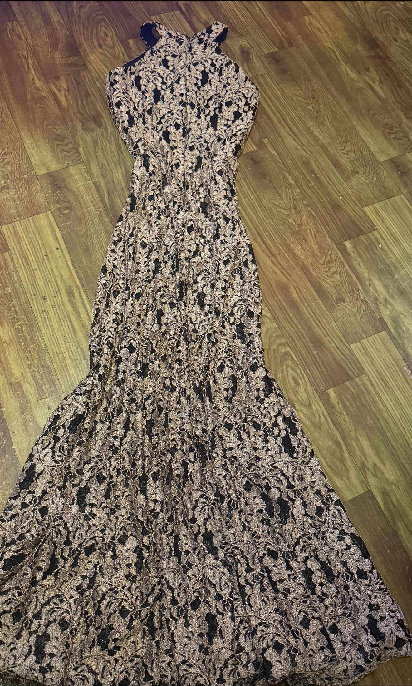 Vestido largo de encaje - miniatura 2