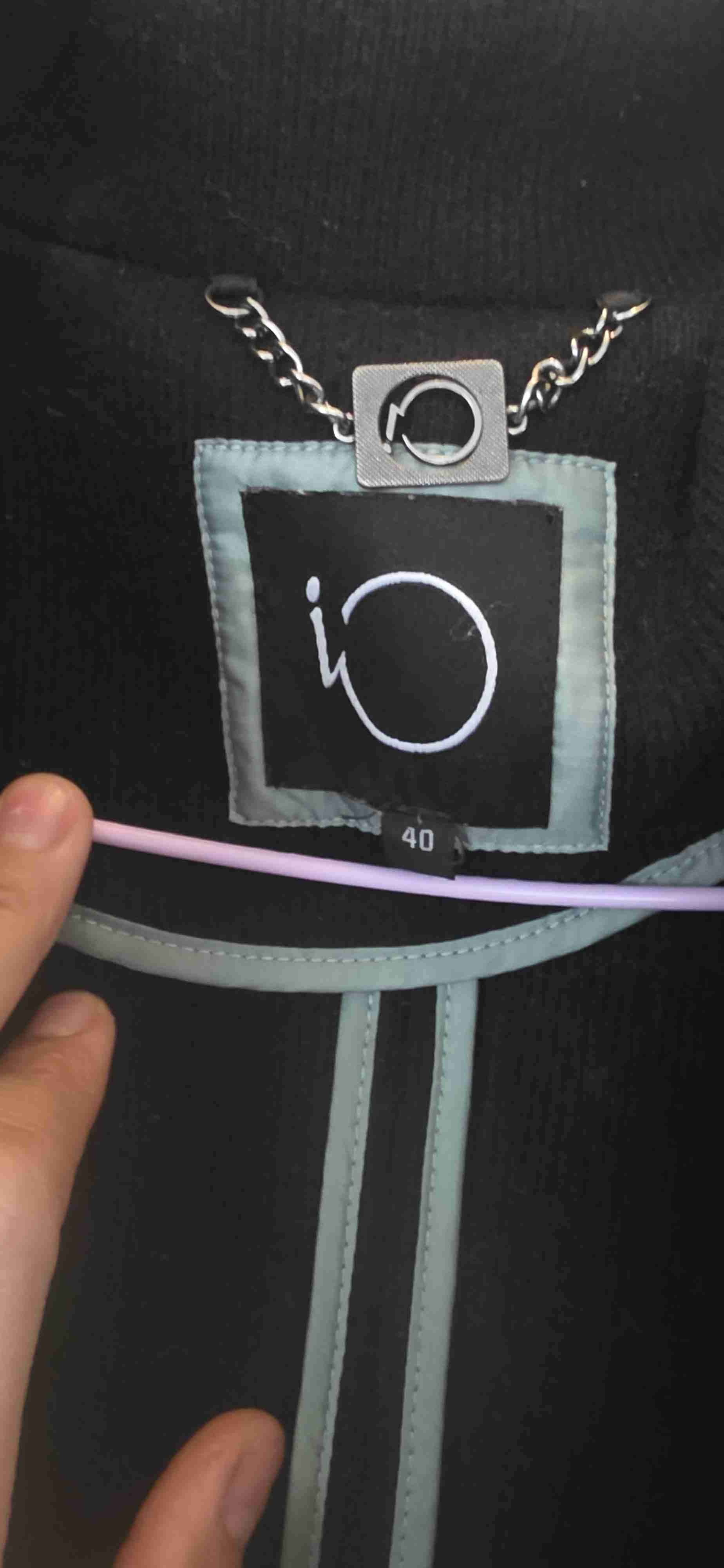 Abrigo negro clásico - miniatura 2