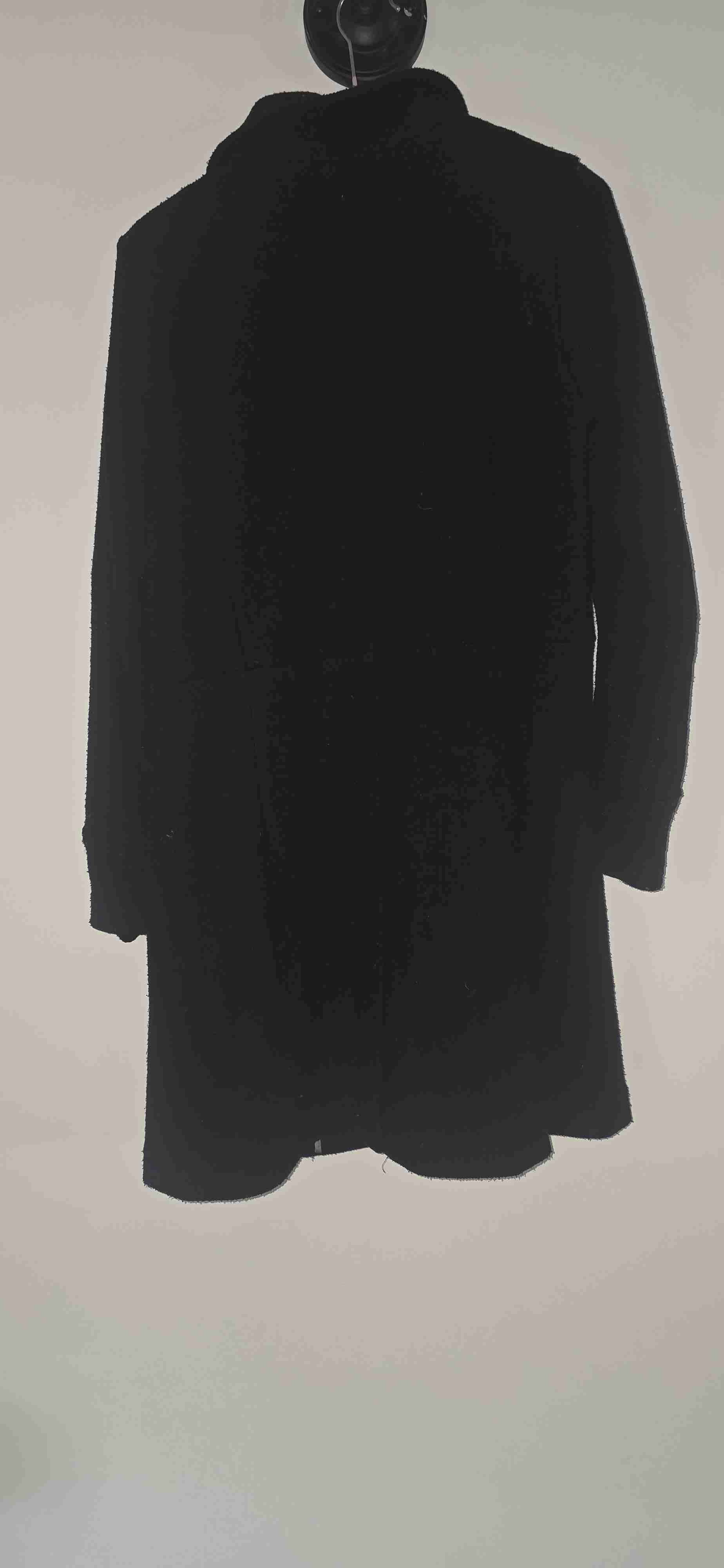 Abrigo negro clásico - miniatura 3