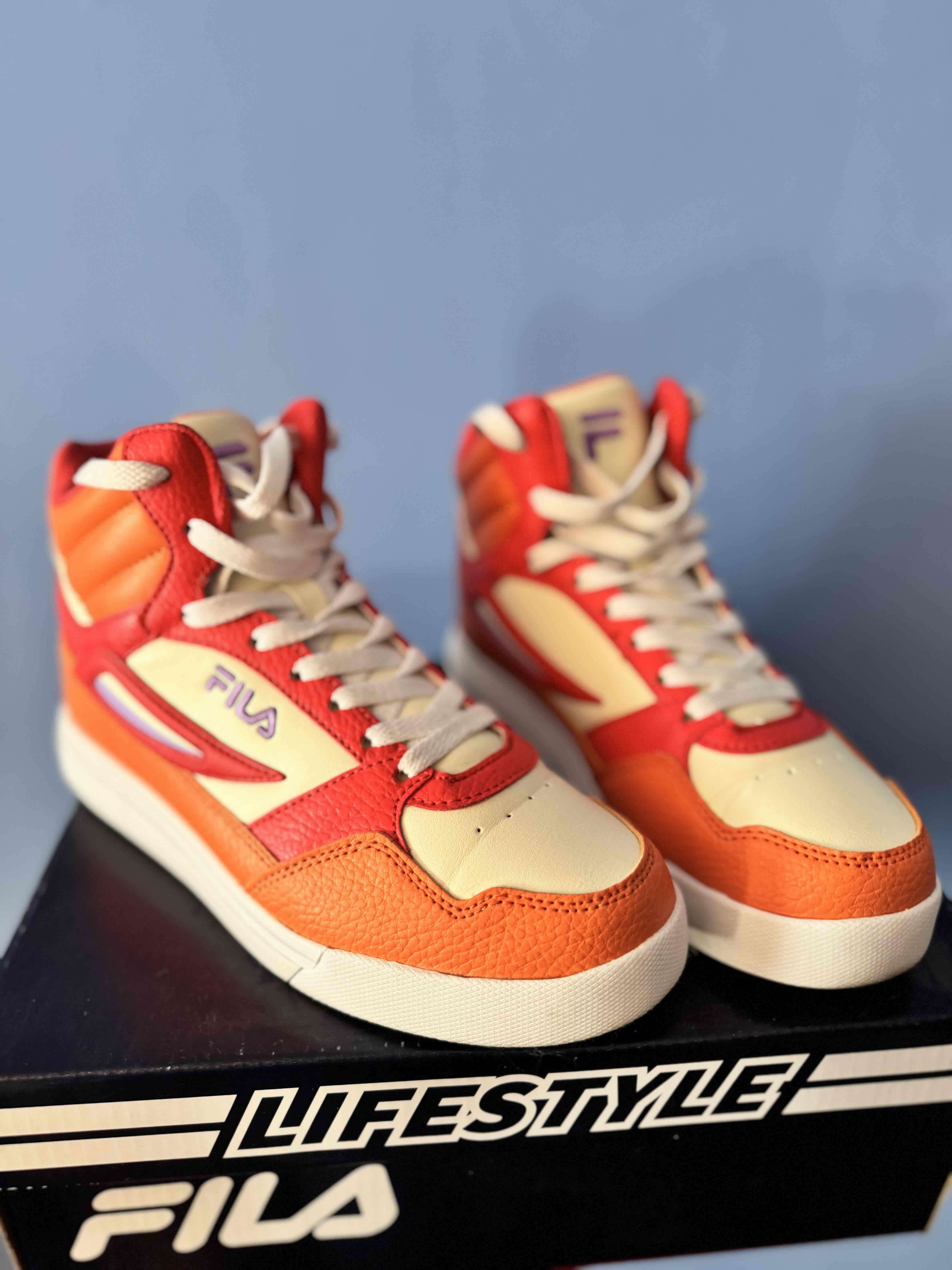 Zapatillas FILA rojas y naranjas - miniatura 4