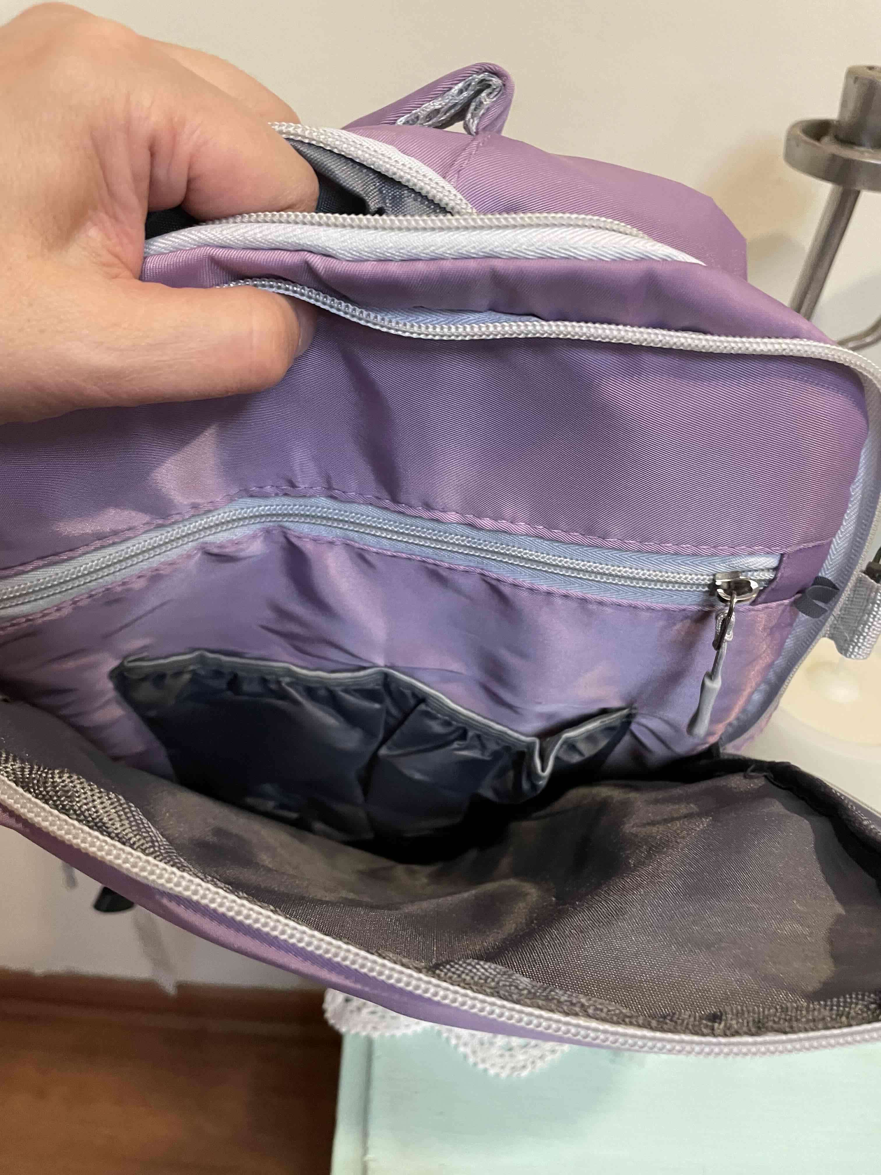 Mochila morada con múltiples bolsillos - miniatura 4