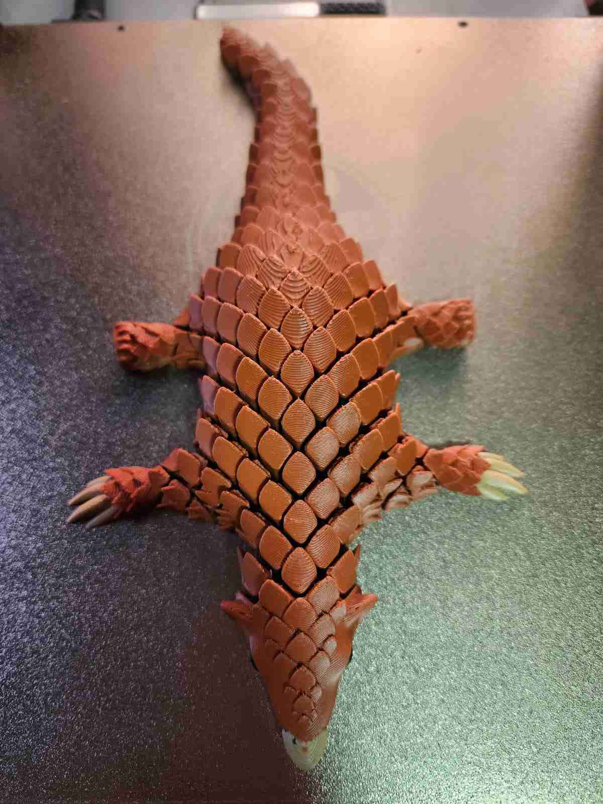 Jueguete flexible pangolín - miniatura 3