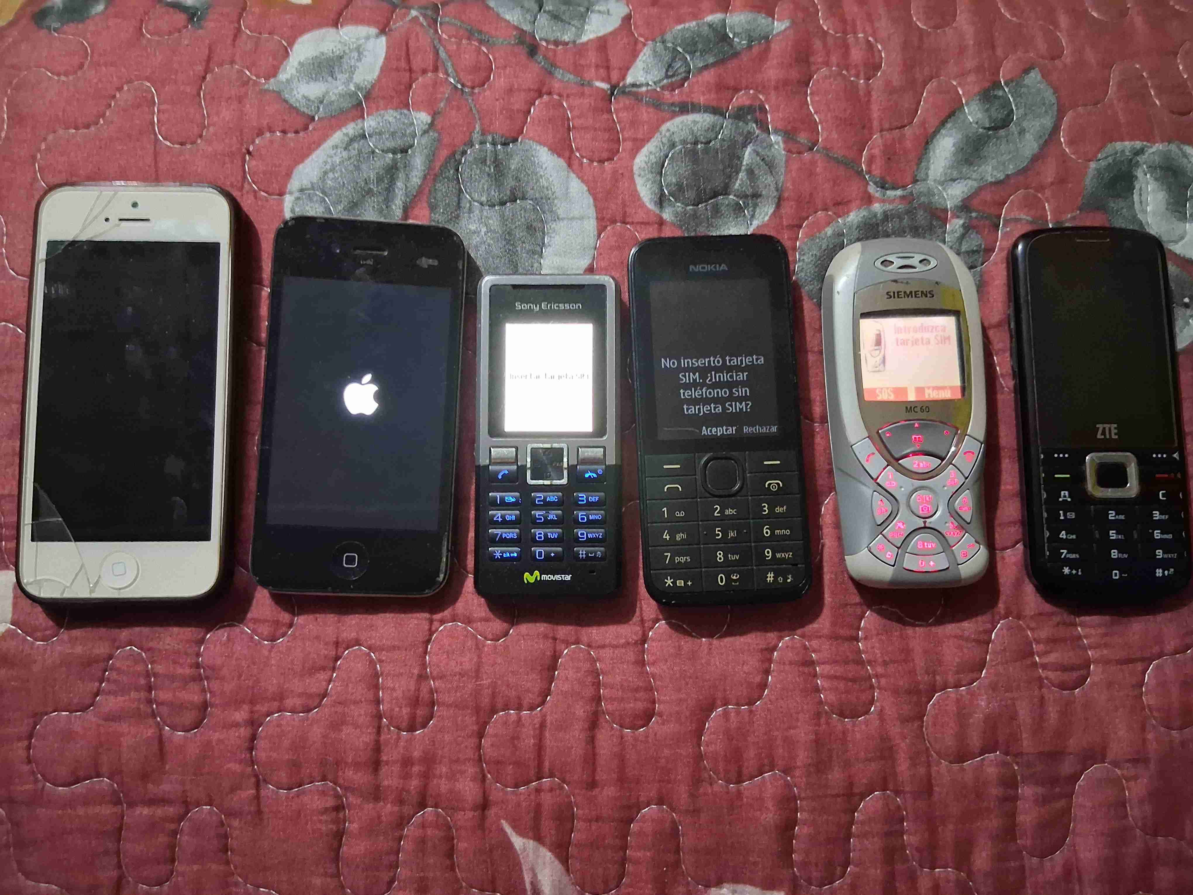 Lote de celulares antiguos - miniatura 1