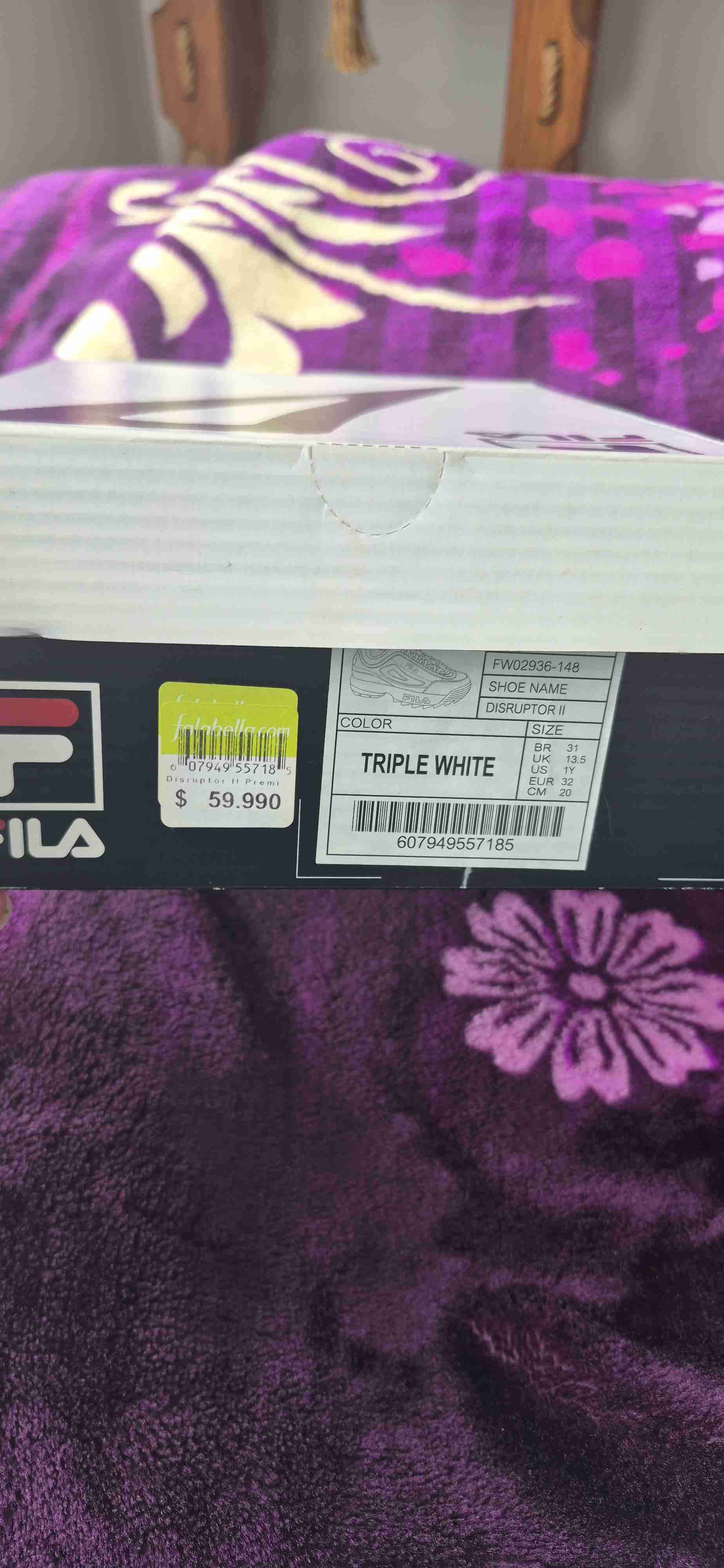 Zapatillas blancas Fila nuevas - miniatura 2