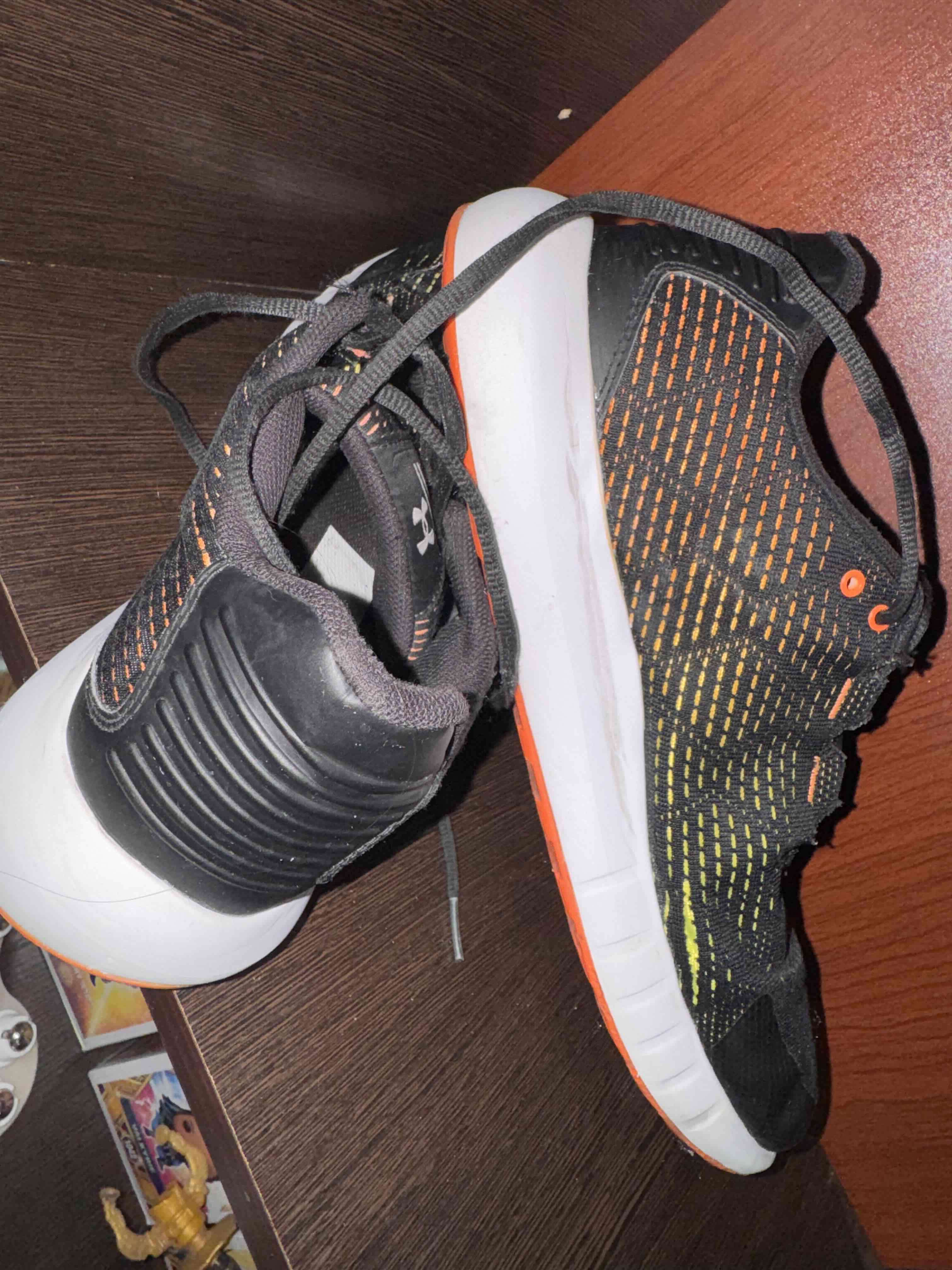 Zapatillas deportivas Under Armour - miniatura 4