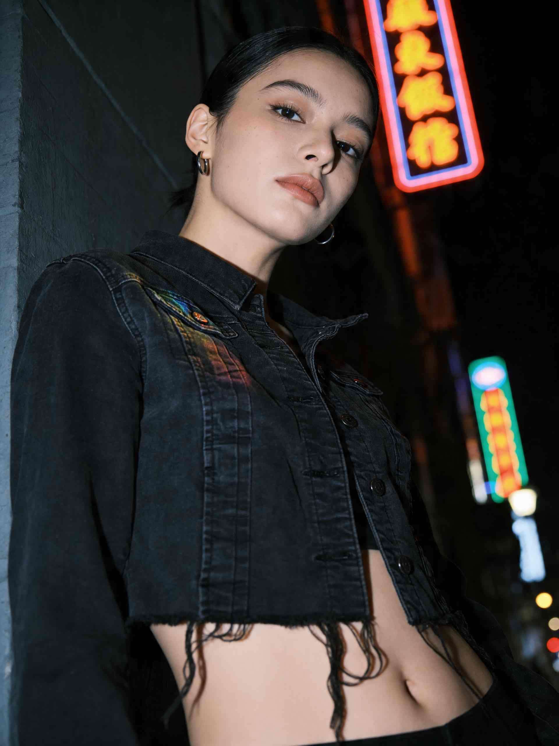 Chaqueta de mezclilla mujer - miniatura 2