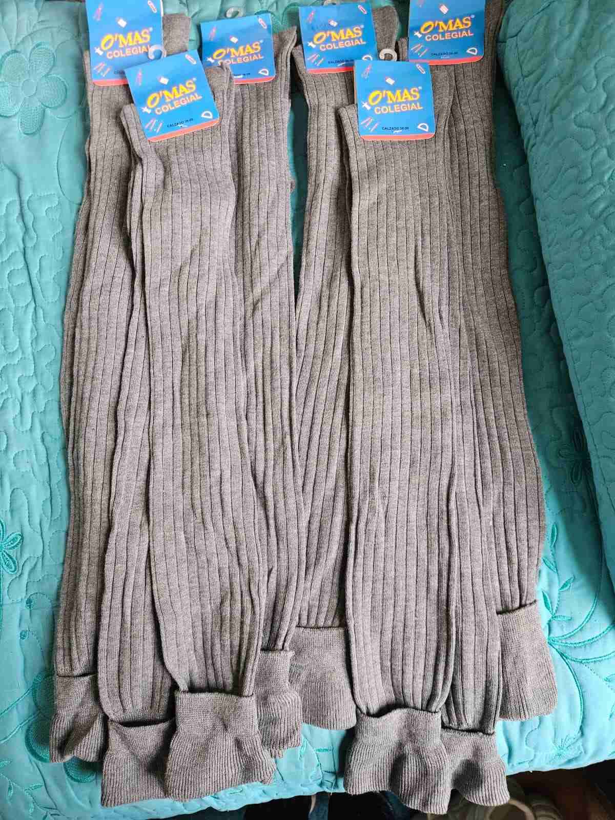 Calcetines escolares largos grises - miniatura 2