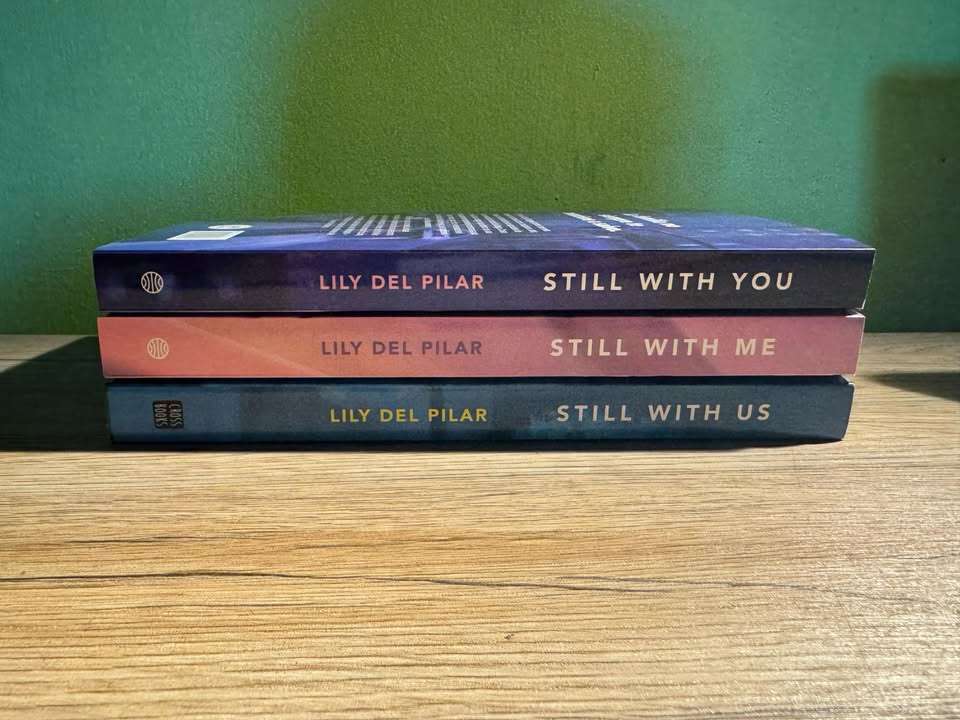 Saga de libros Still With Me, You, Us - miniatura 4
