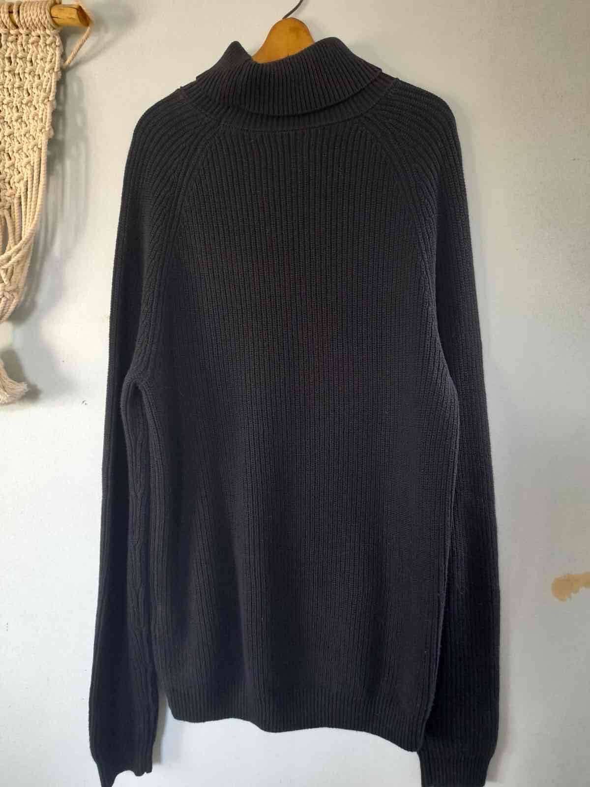 Suéter basement de cuello alto - miniatura 3