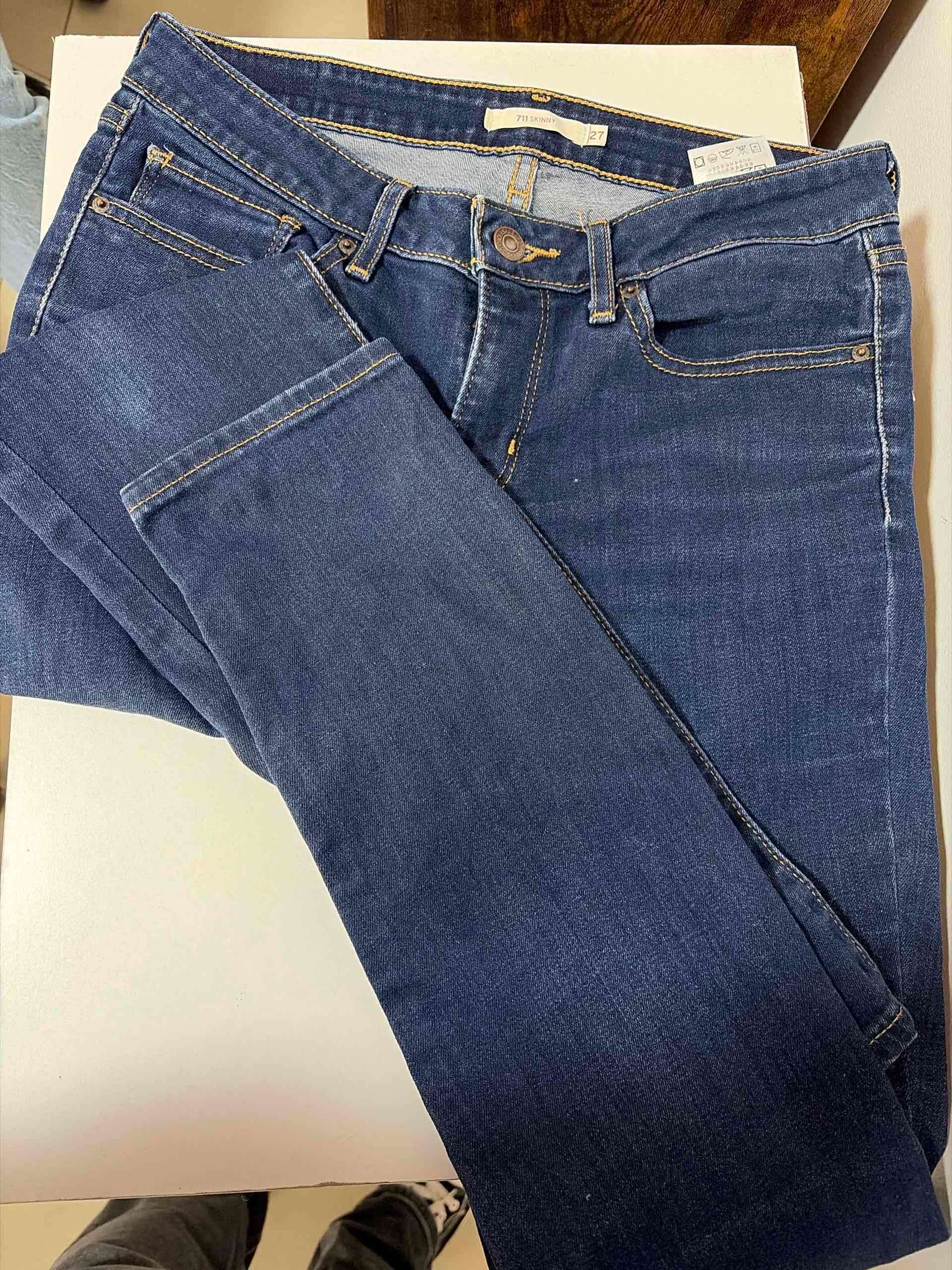 Jeans azul Levi's - miniatura 2