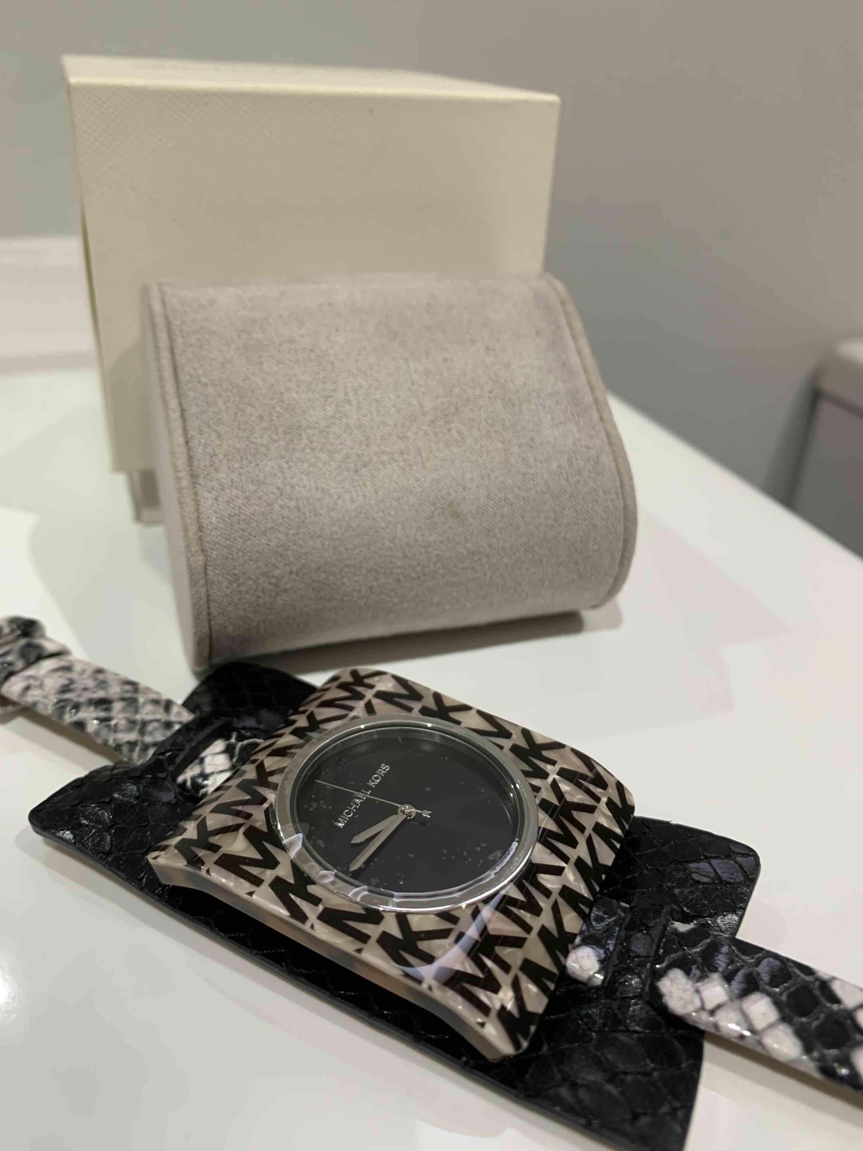 Reloj Mujer Michael Kors Willa Python-Embo - miniatura 3