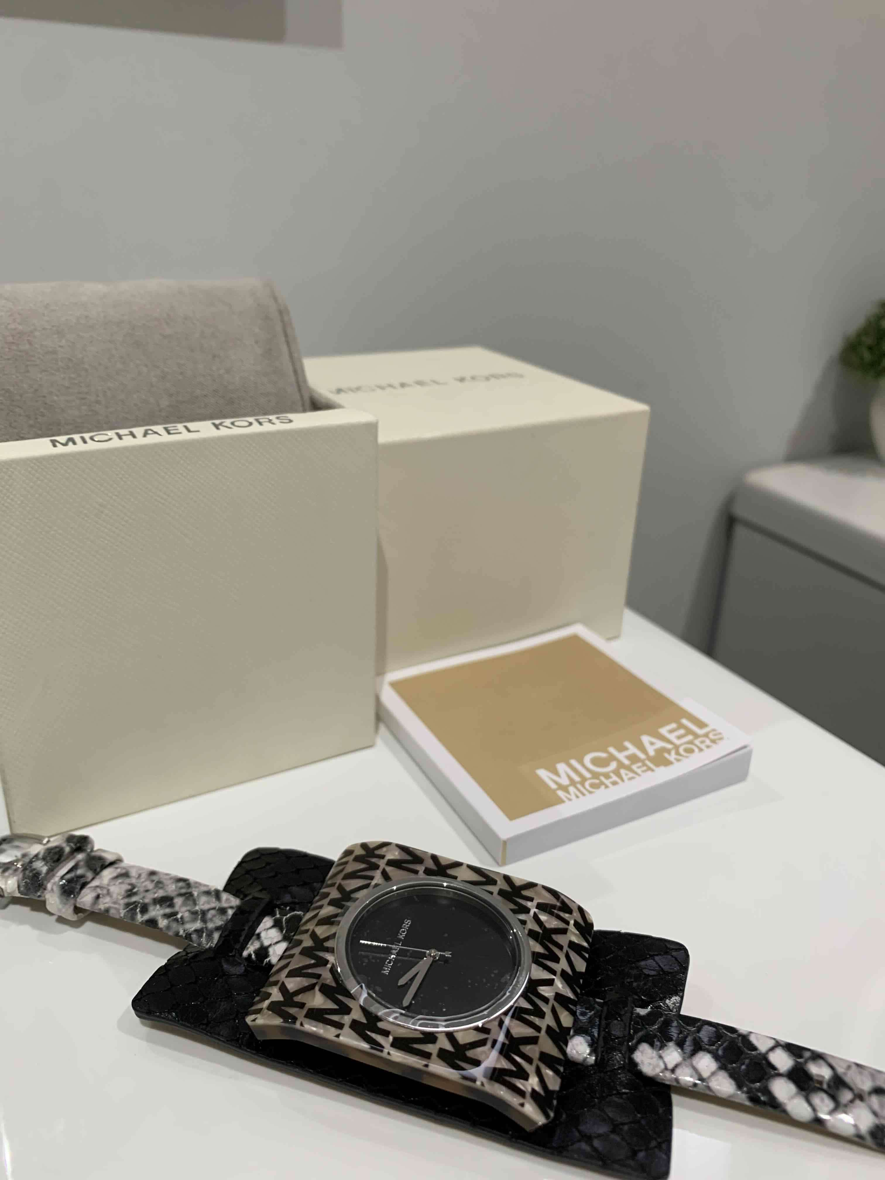 Reloj Mujer Michael Kors Willa Python-Embo - miniatura 4