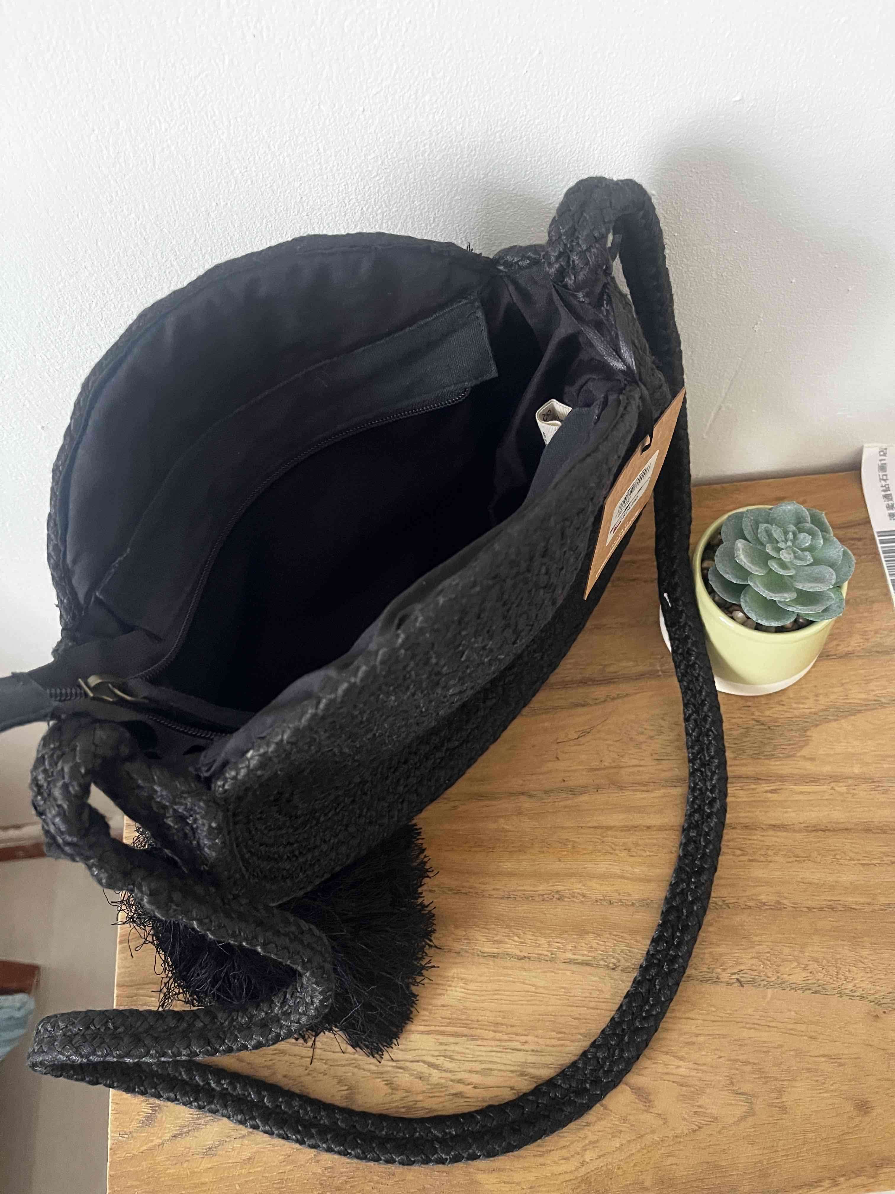 Cartera redonda negra - miniatura 2