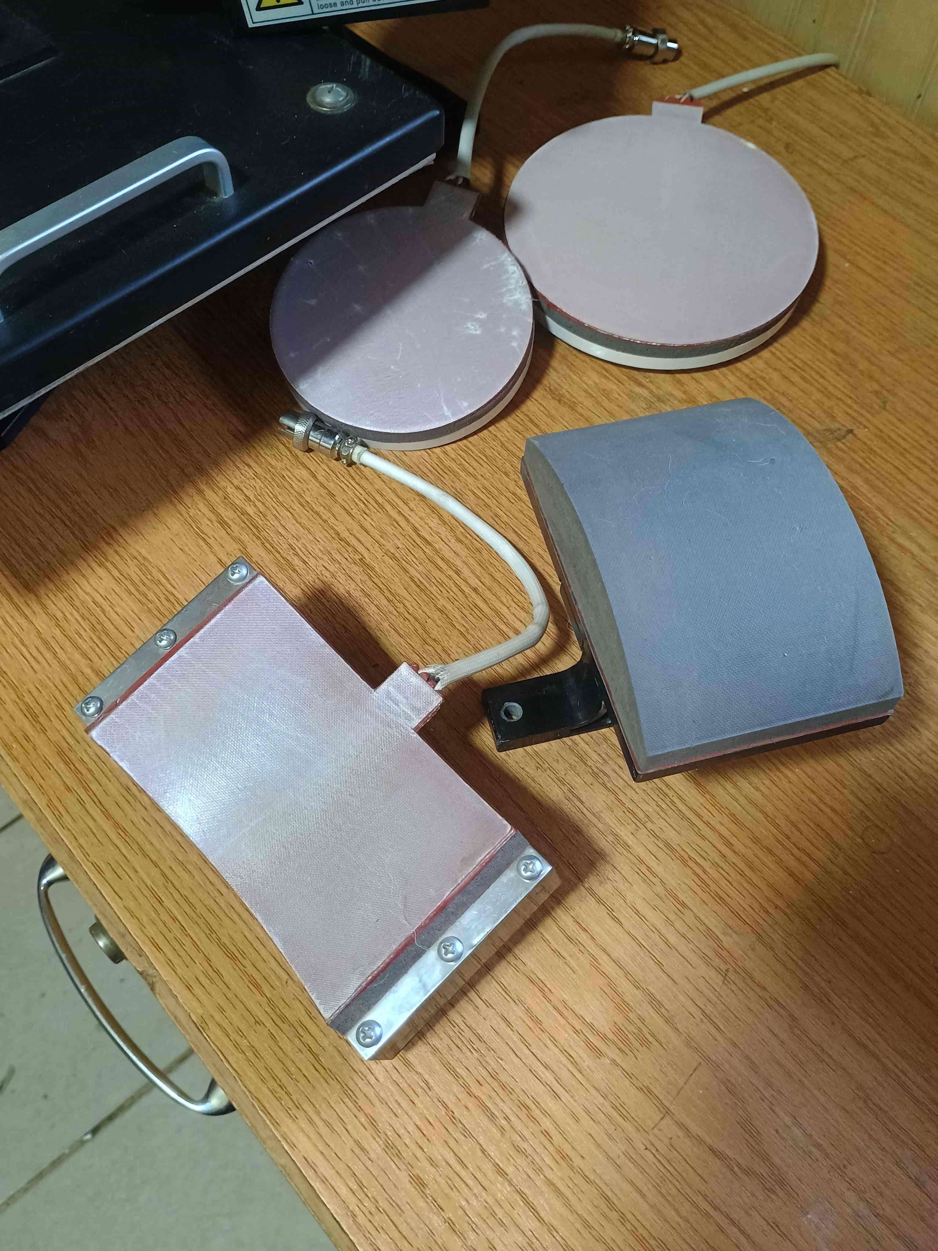 Plancha estampados poleras platos gorros jarros - miniatura 4