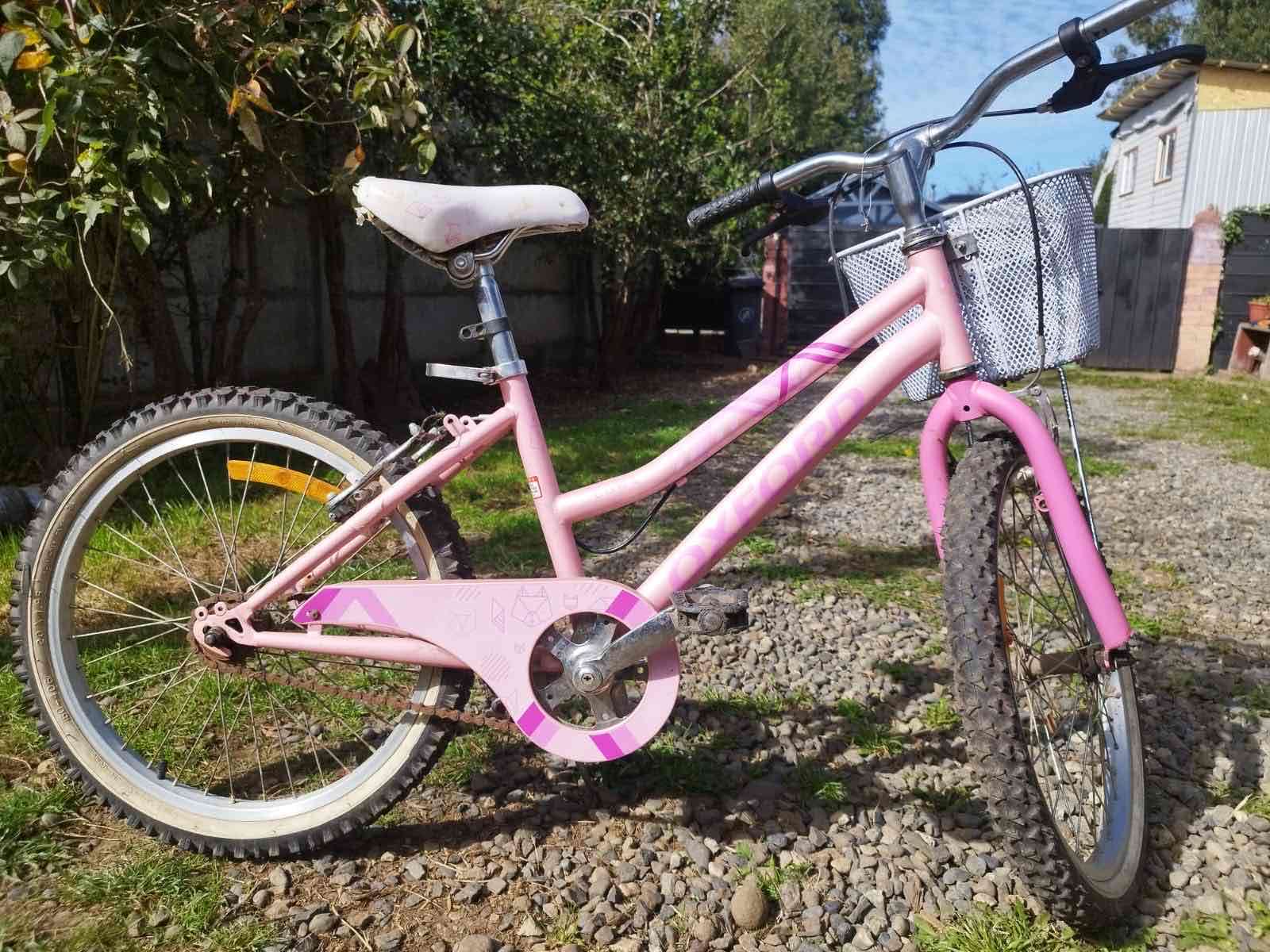 Bicicleta infantil rosa con cesta - miniatura 2