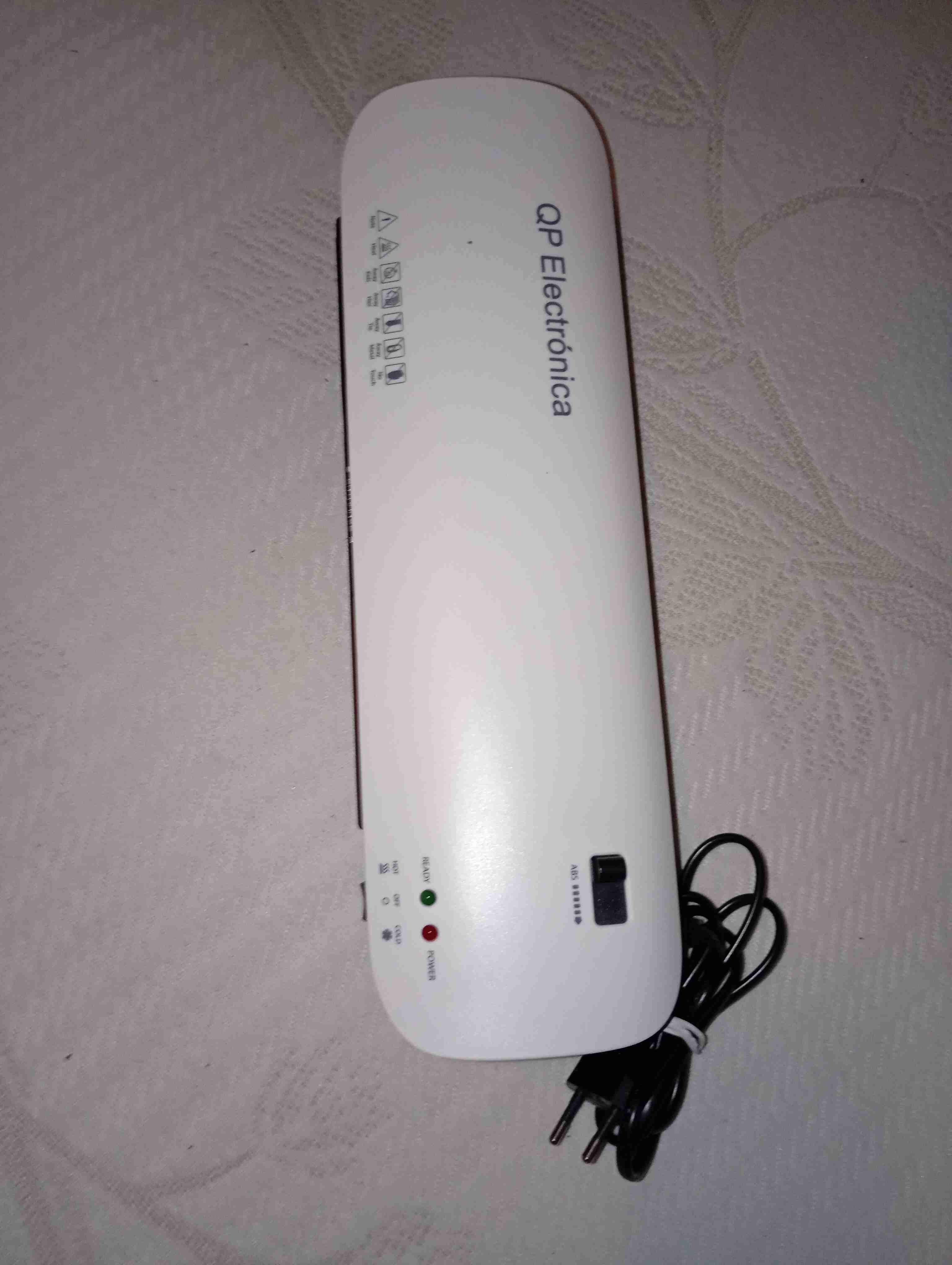Laminadora QP Electrónica blanca y negra - miniatura 2