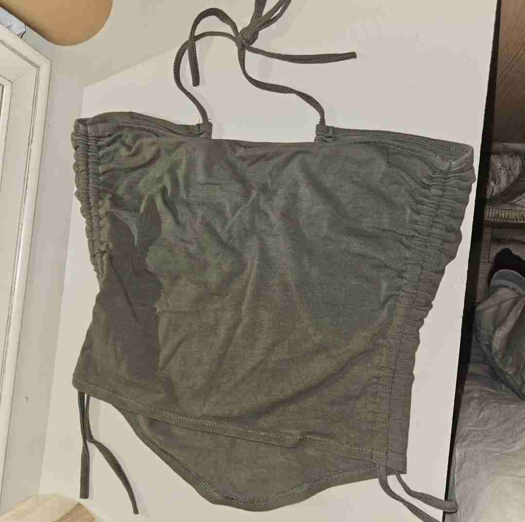 Top verde militar - miniatura 2