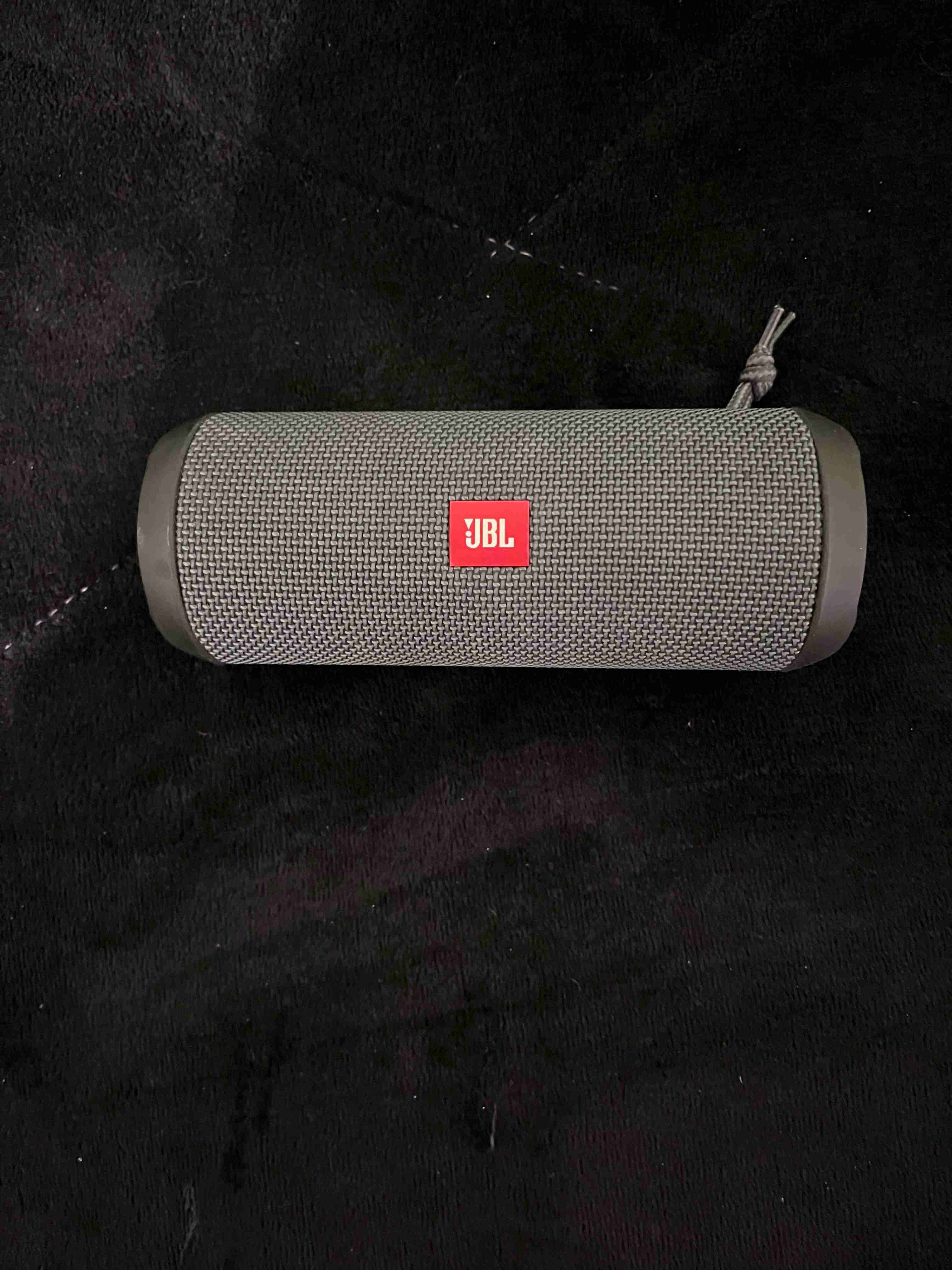 Parlante JBL Flip Essential original - miniatura 1
