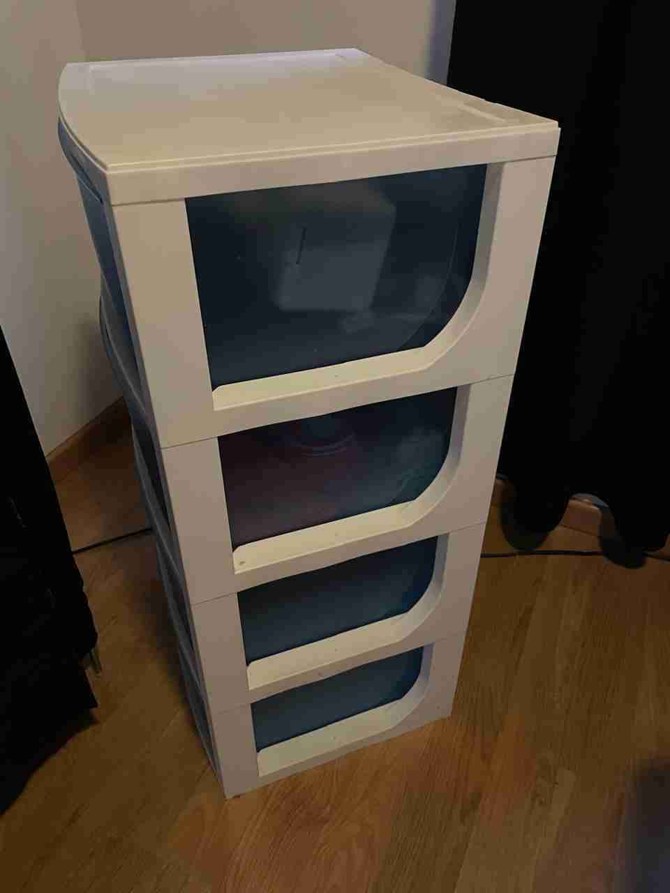 Cajonera plástica con 4 compartimentos - miniatura 2