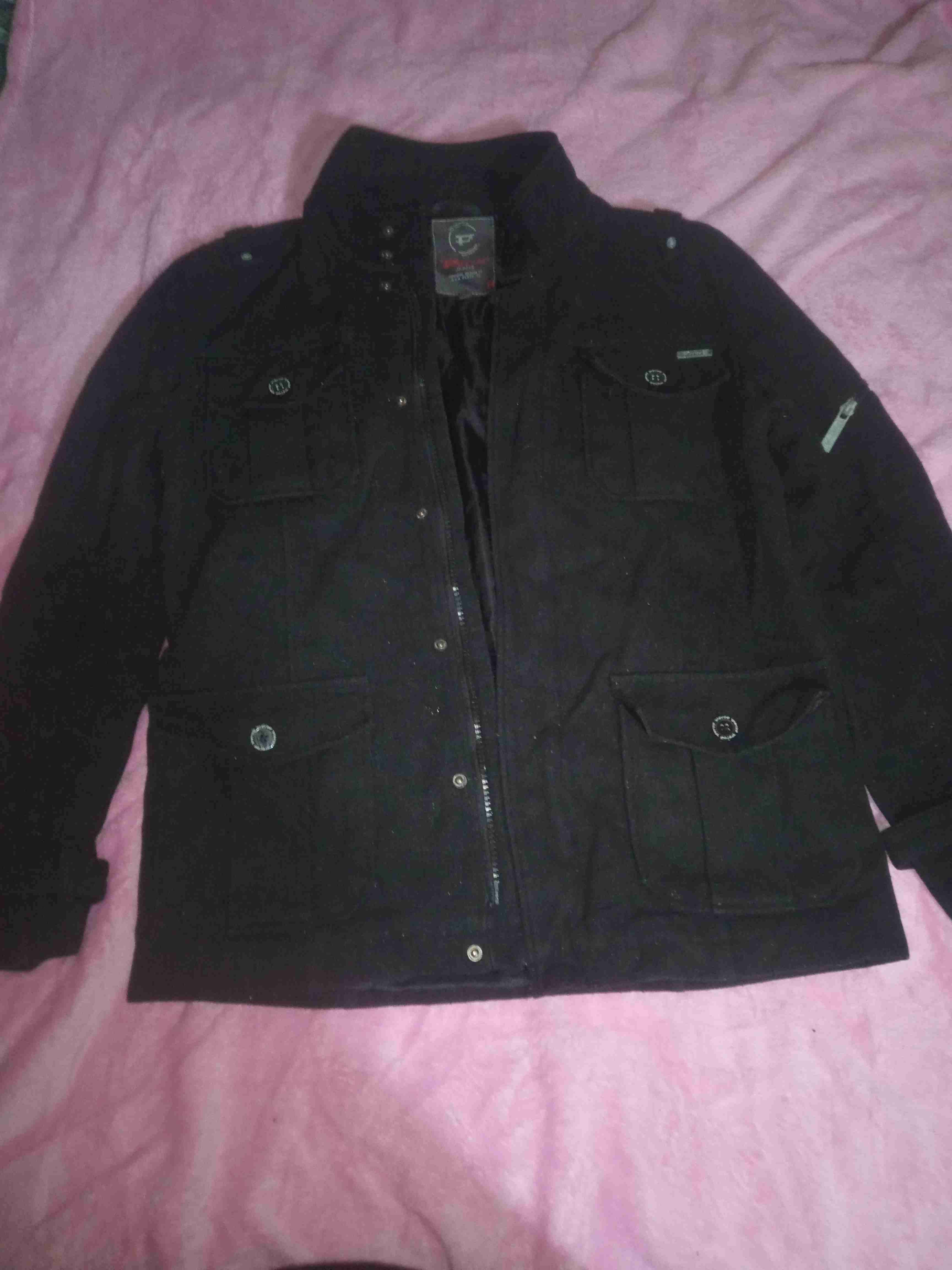Chaqueta negra de otoño