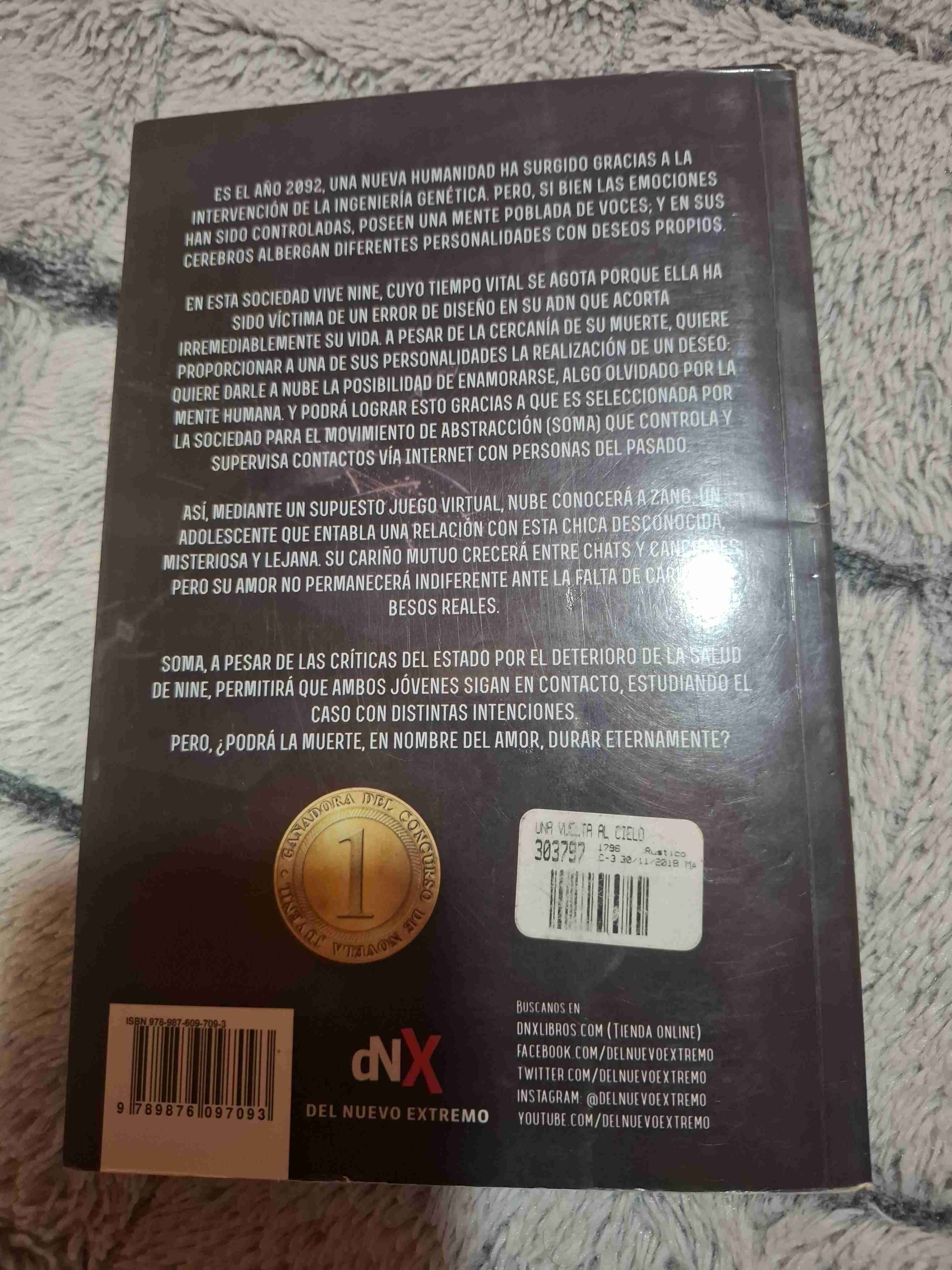 Libro 'Una Vuelta al Cielo' - miniatura 2