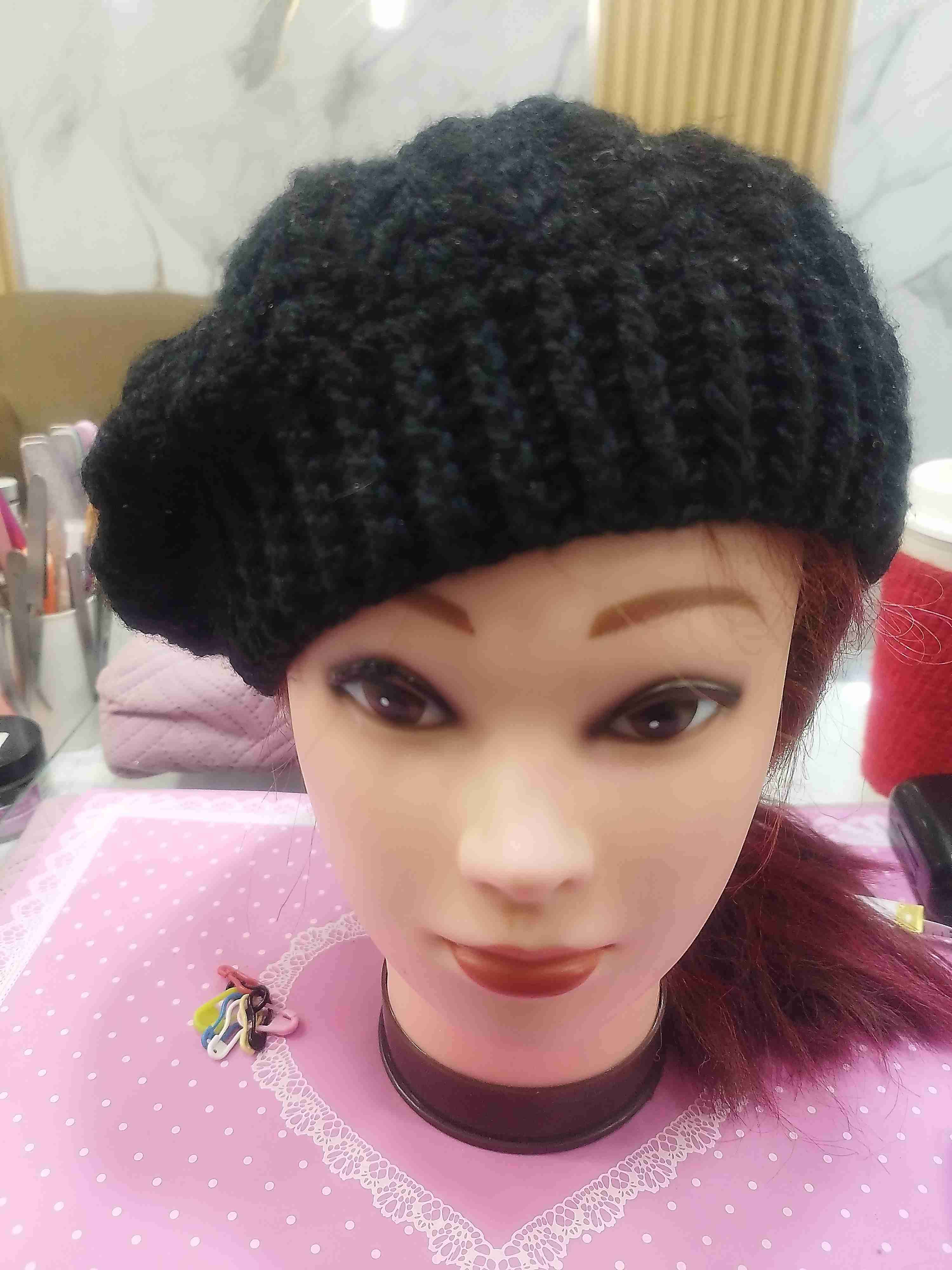 Boina negra de lana - miniatura 1