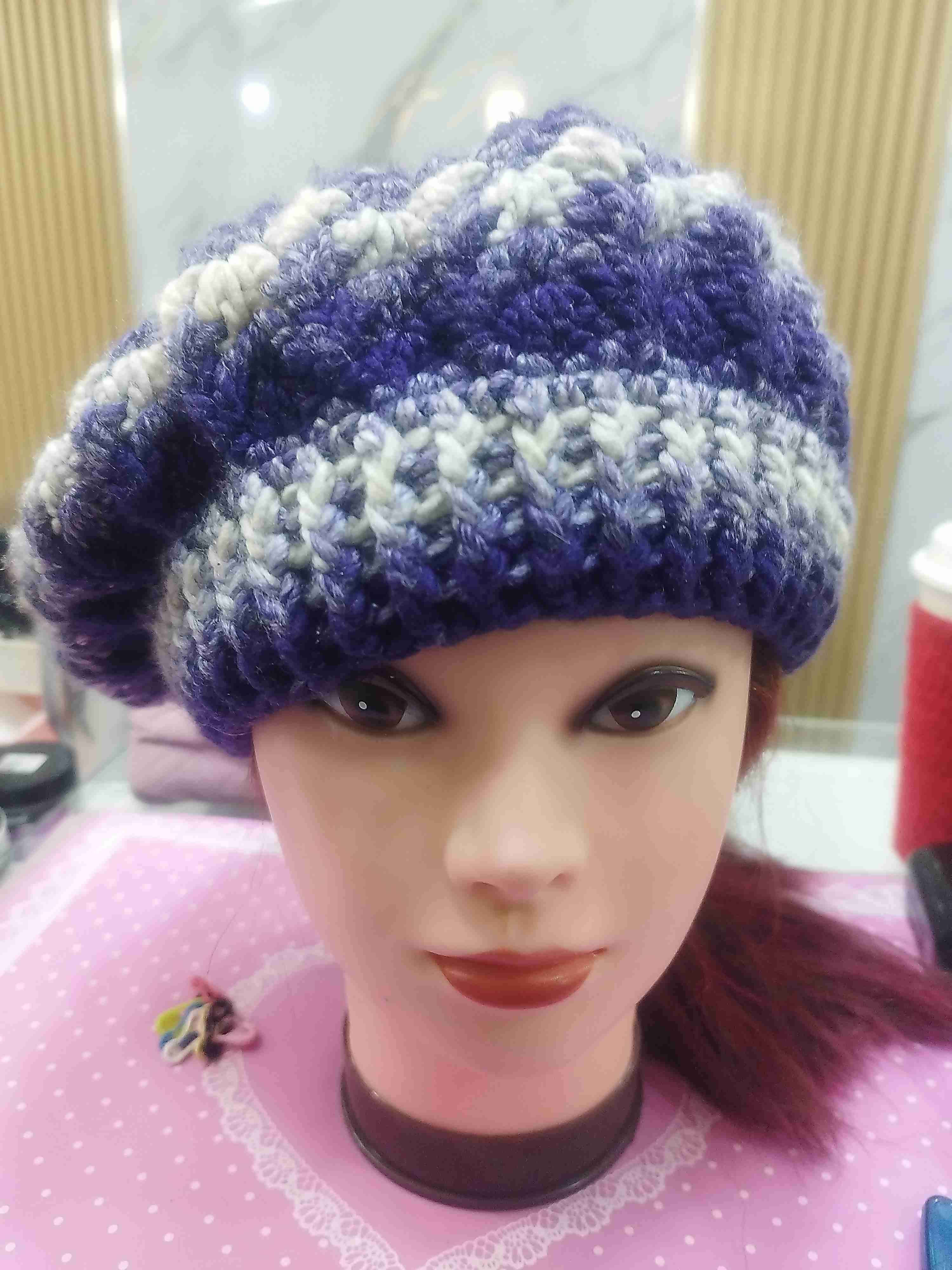 Boina de crochet morada - miniatura 1