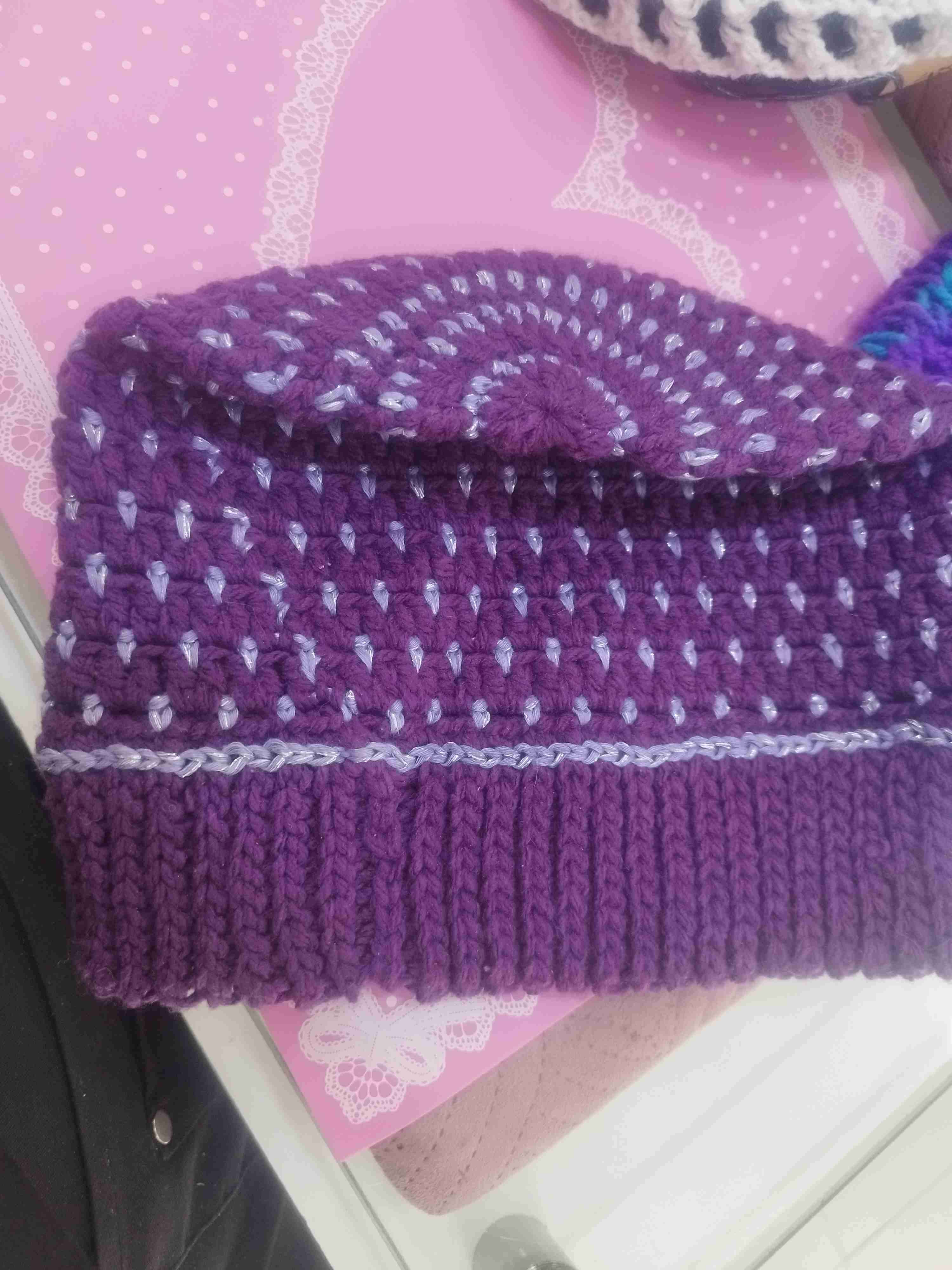 Gorro de lana morado tejido - miniatura 6