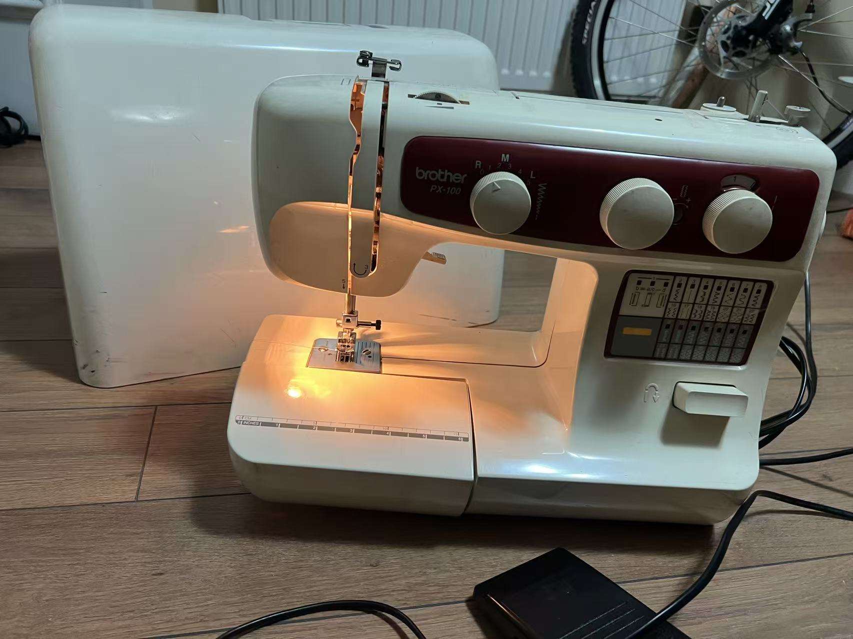 Máquina de coser Brother PK-100 - miniatura 1