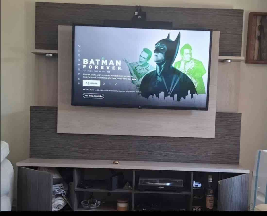 Mueble para televisión - miniatura 1